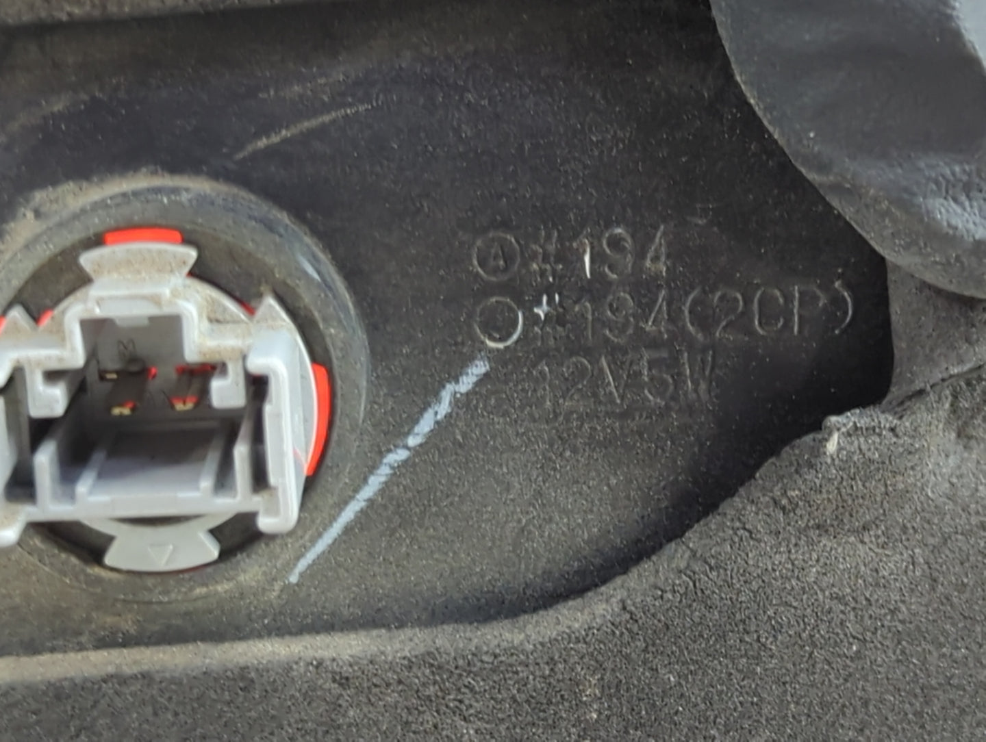 2002-2004 Honda Odyssey Tail Light Assembly Driver Left OEM Fits Fits 2002 2003 2004 OEM Used Auto Parts - Oemusedautoparts1
