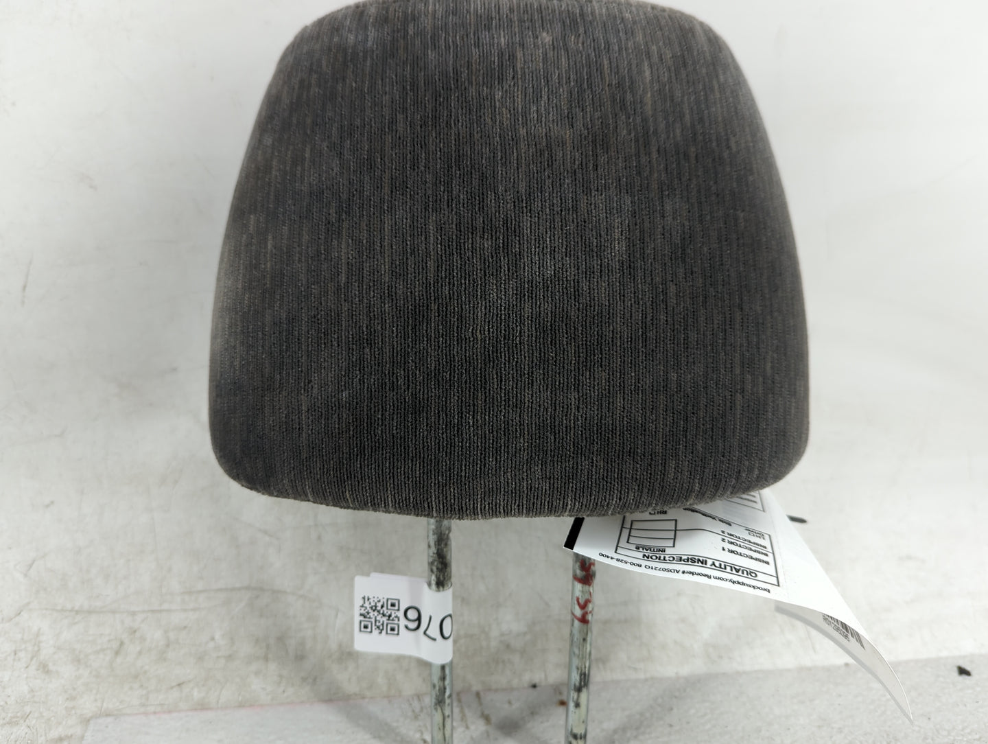 2003-2004 Honda Odyssey Headrest Head Rest Front Driver Passenger Seat Fits Fits 2003 2004 OEM Used Auto Parts - Oemusedauto