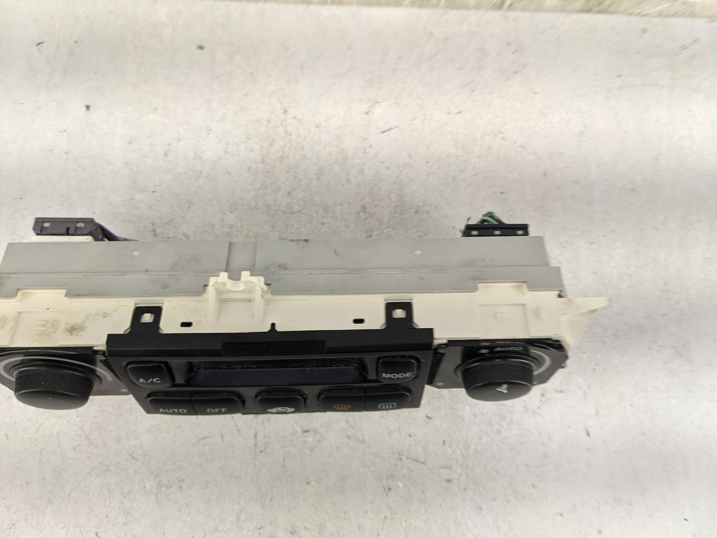 1999-2004 Honda Odyssey Climate Control Module Temperature AC/Heater Replacement P/N:79600S0X-A4 79600-S0X-A4 Fits OEM Used 