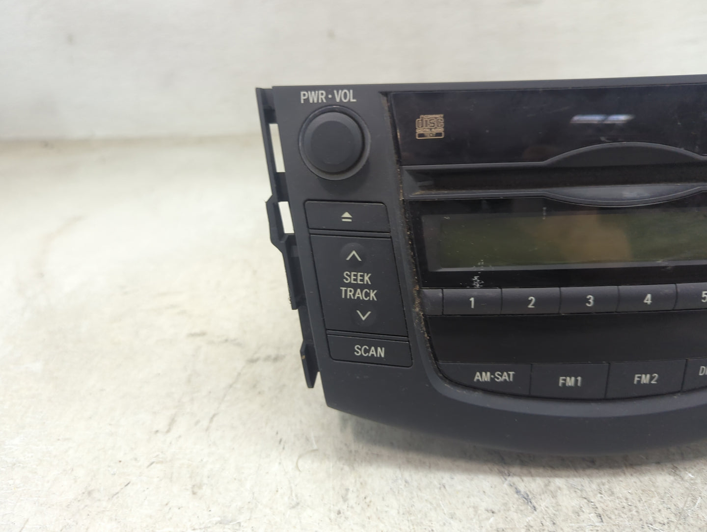 2002-2004 Honda Odyssey Radio AM FM Cd Player Receiver Replacement P/N:86120-0R071 123000-11101B101 Fits Fits 2002 2003 2004