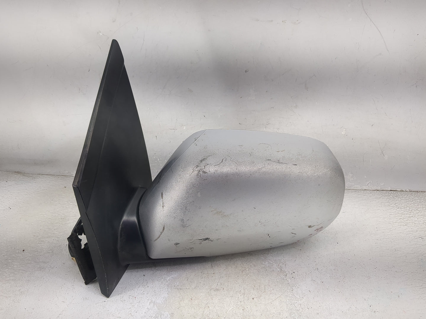 2003 Honda Odyssey Driver Side View Mirror - Left Door Mirror OEM Used - Oemusedautoparts1.com