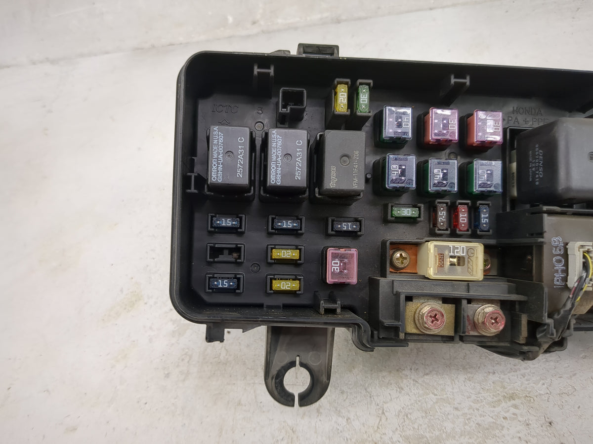 2003 Honda Odyssey Fusebox Fuse Box Panel Relay Module P/N:S0X-A1 Fits OEM Used Auto Parts - Oemusedautoparts1.com