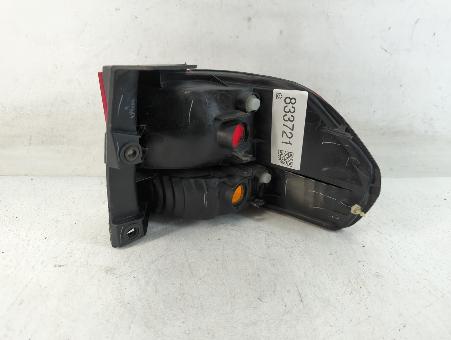 2002-2004 Honda Odyssey Tail Light Assembly Passenger Right OEM Fits Fits 2002 2003 2004 OEM Used Auto Parts - Oemusedautopa