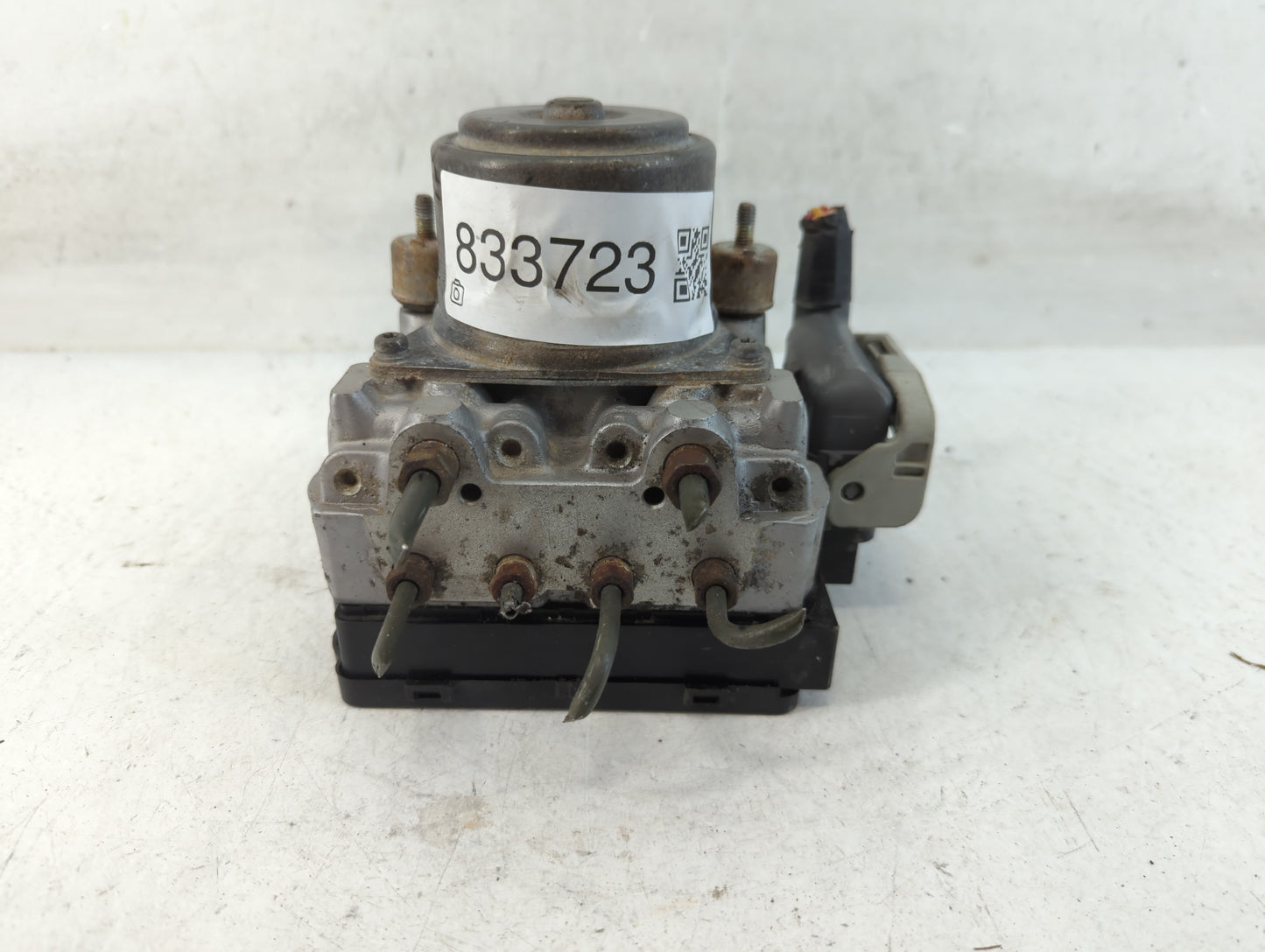 1999-2004 Honda Odyssey ABS Pump Control Module Replacement P/N:XN24 0524 Fits Fits 1999 2000 2001 2002 2003 2004 OEM Used A