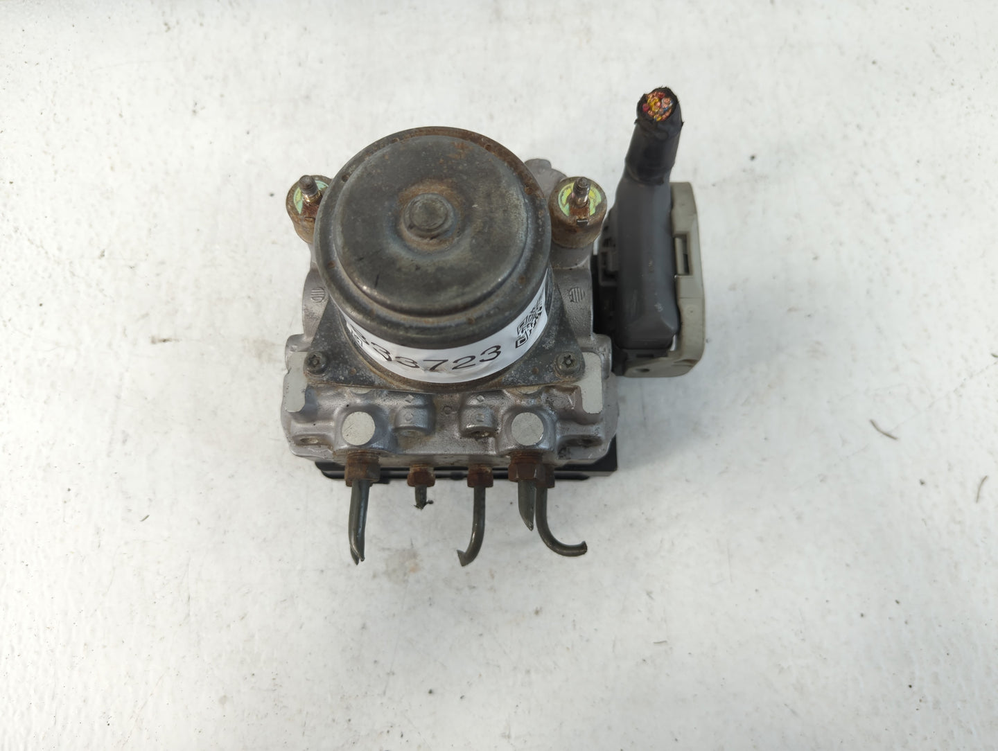 1999-2004 Honda Odyssey ABS Pump Control Module Replacement P/N:XN24 0524 Fits Fits 1999 2000 2001 2002 2003 2004 OEM Used A