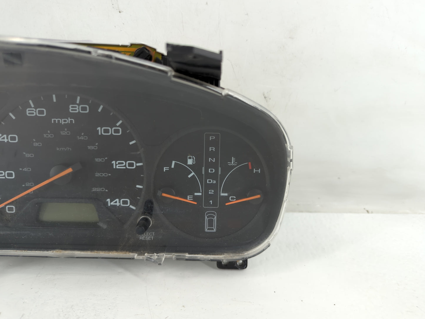 2002-2004 Honda Odyssey Instrument Cluster Speedometer Gauges Miles:1K Fits Fits 2002 2003 2004 OEM Used Auto Parts - Oemuse