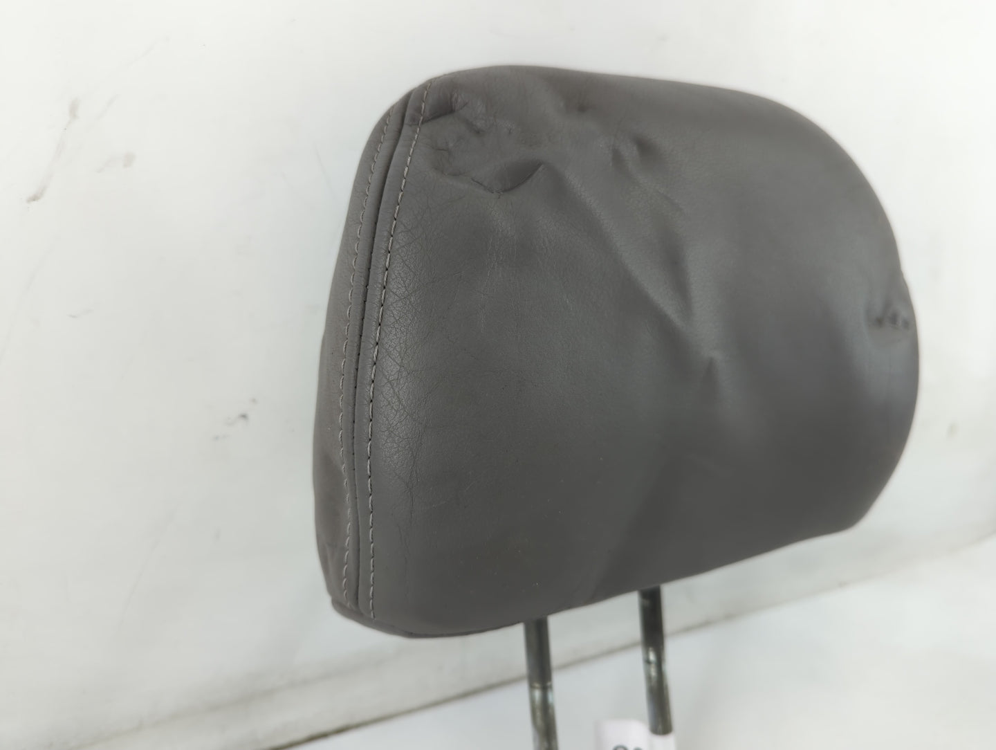 2003-2004 Honda Odyssey Headrest Head Rest Front Driver Passenger Seat Fits Fits 2003 2004 OEM Used Auto Parts - Oemusedauto
