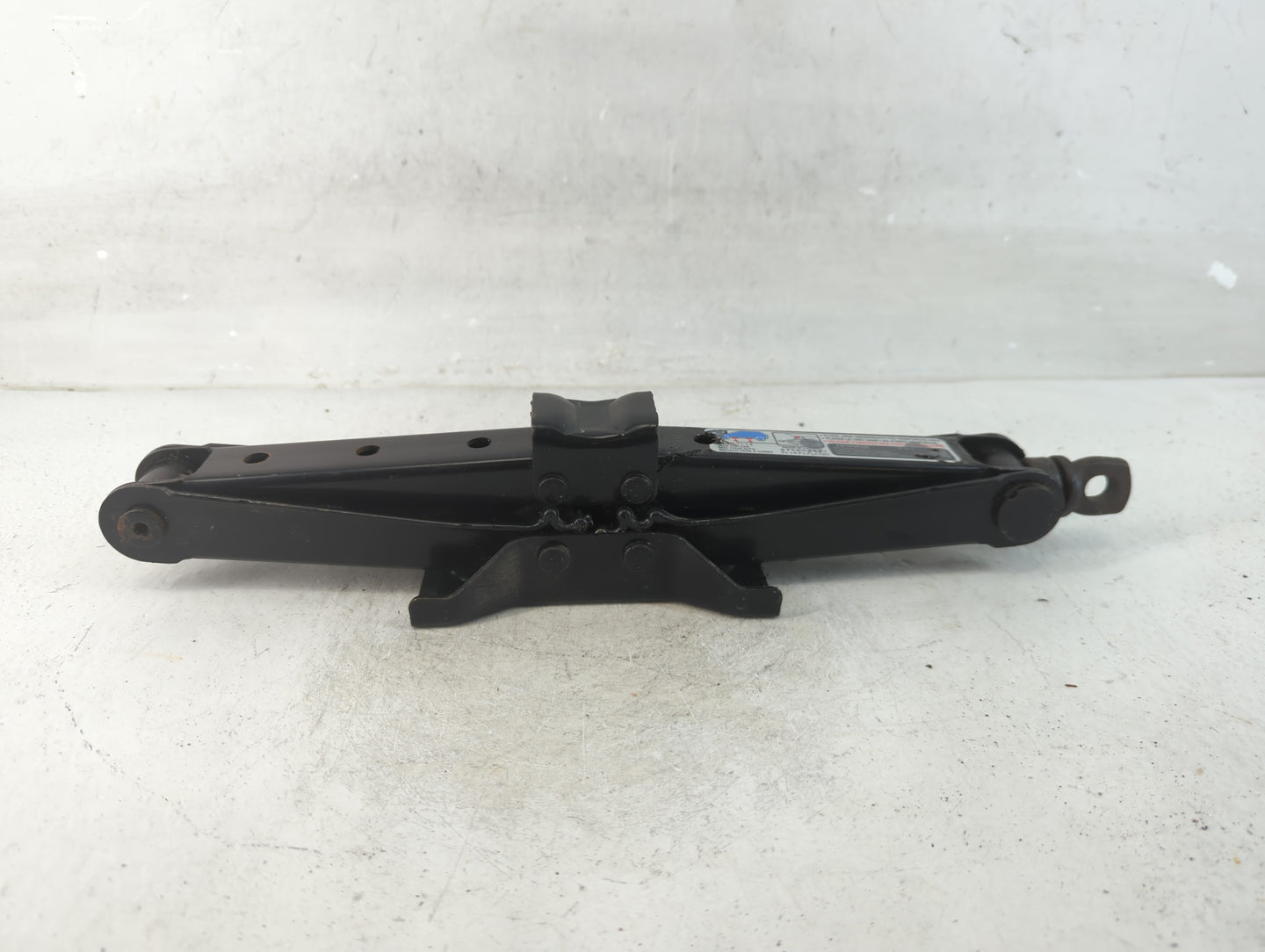 2003 Honda Odyssey Spare Scissor Car Jack - Oemusedautoparts1.com