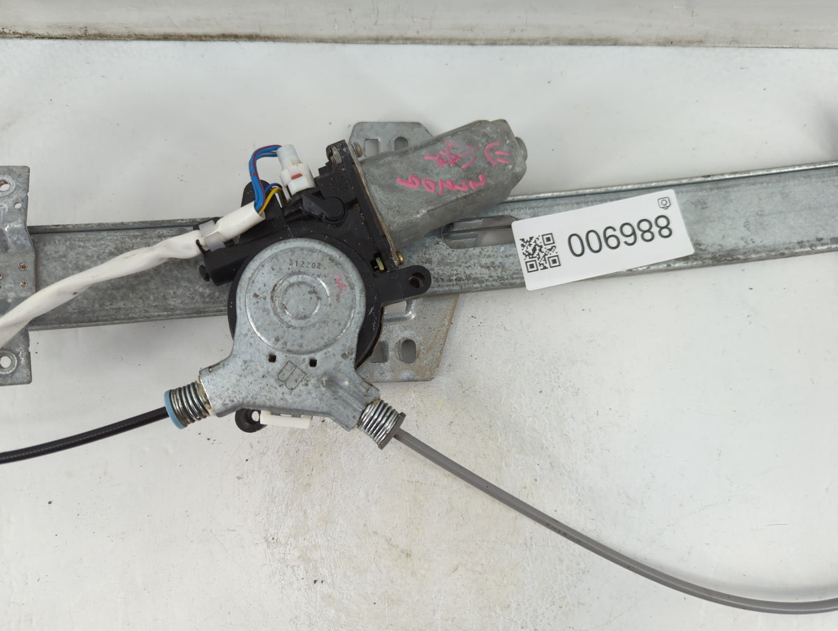 2003-2004 Honda Odyssey Window Regulator Passenger Front - Oemusedautoparts1.com