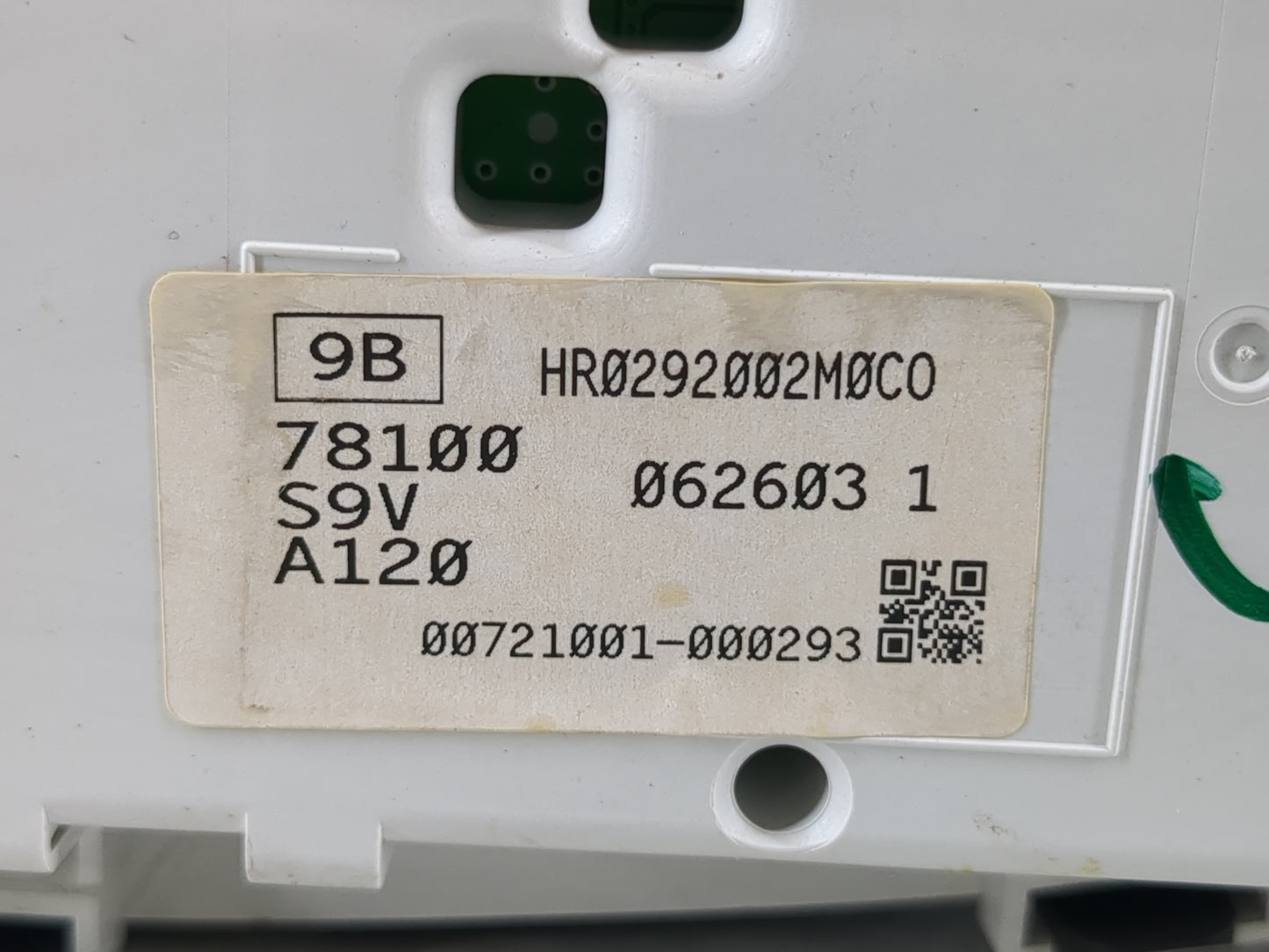 2003 Honda Pilot Instrument Cluster Speedometer Gauges P/N:78100 S9V A120 Fits OEM Used Auto Parts - Oemusedautoparts1.com