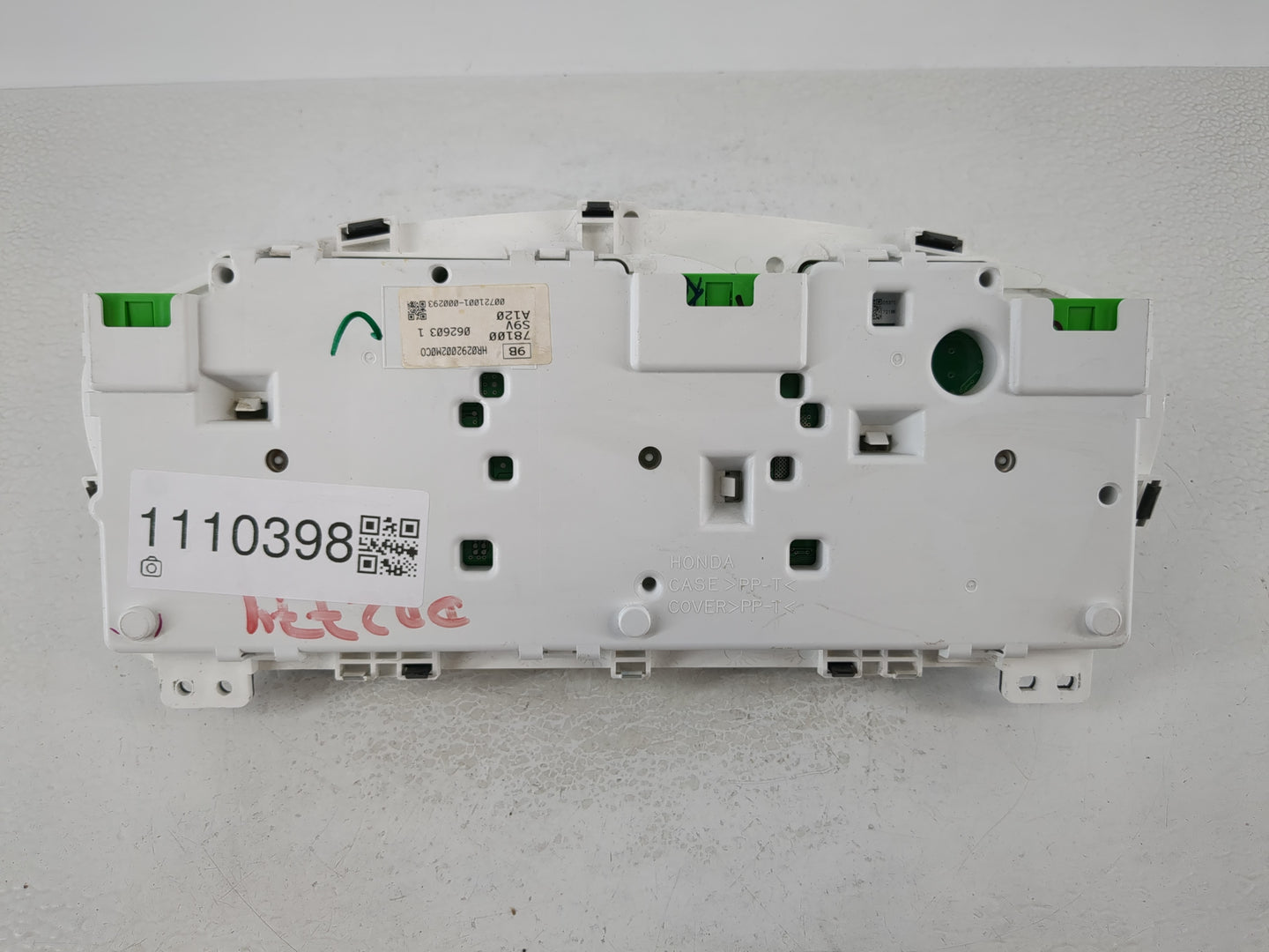 2003 Honda Pilot Instrument Cluster Speedometer Gauges P/N:78100 S9V A120 Fits OEM Used Auto Parts - Oemusedautoparts1.com