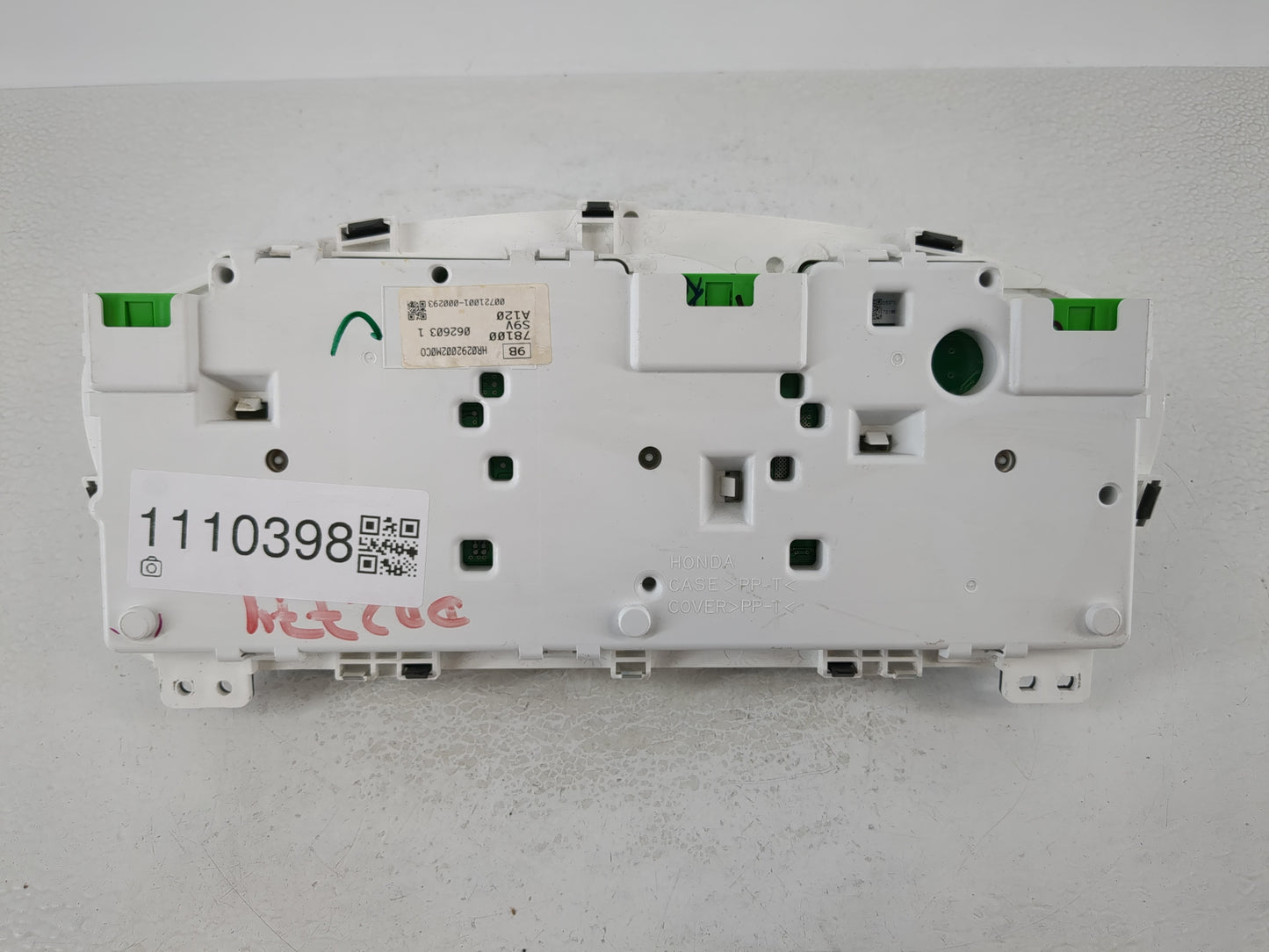 2003 Honda Pilot Instrument Cluster Speedometer Gauges P/N:78100 S9V A120 Fits OEM Used Auto Parts - Oemusedautoparts1.com