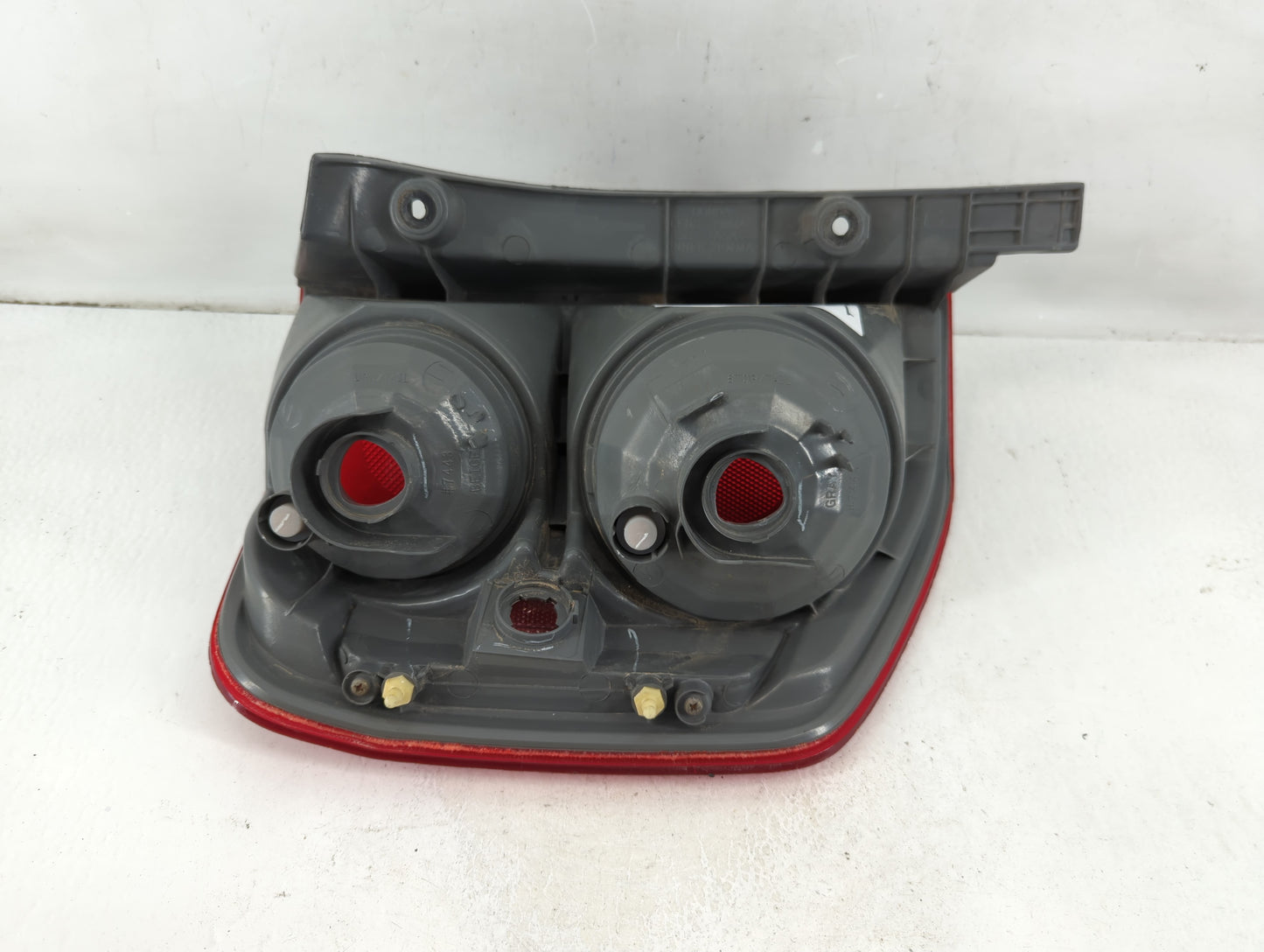 2003-2005 Honda Pilot Tail Light Assembly Driver Left OEM Fits Fits 2003 2004 2005 OEM Used Auto Parts - Oemusedautoparts1.c