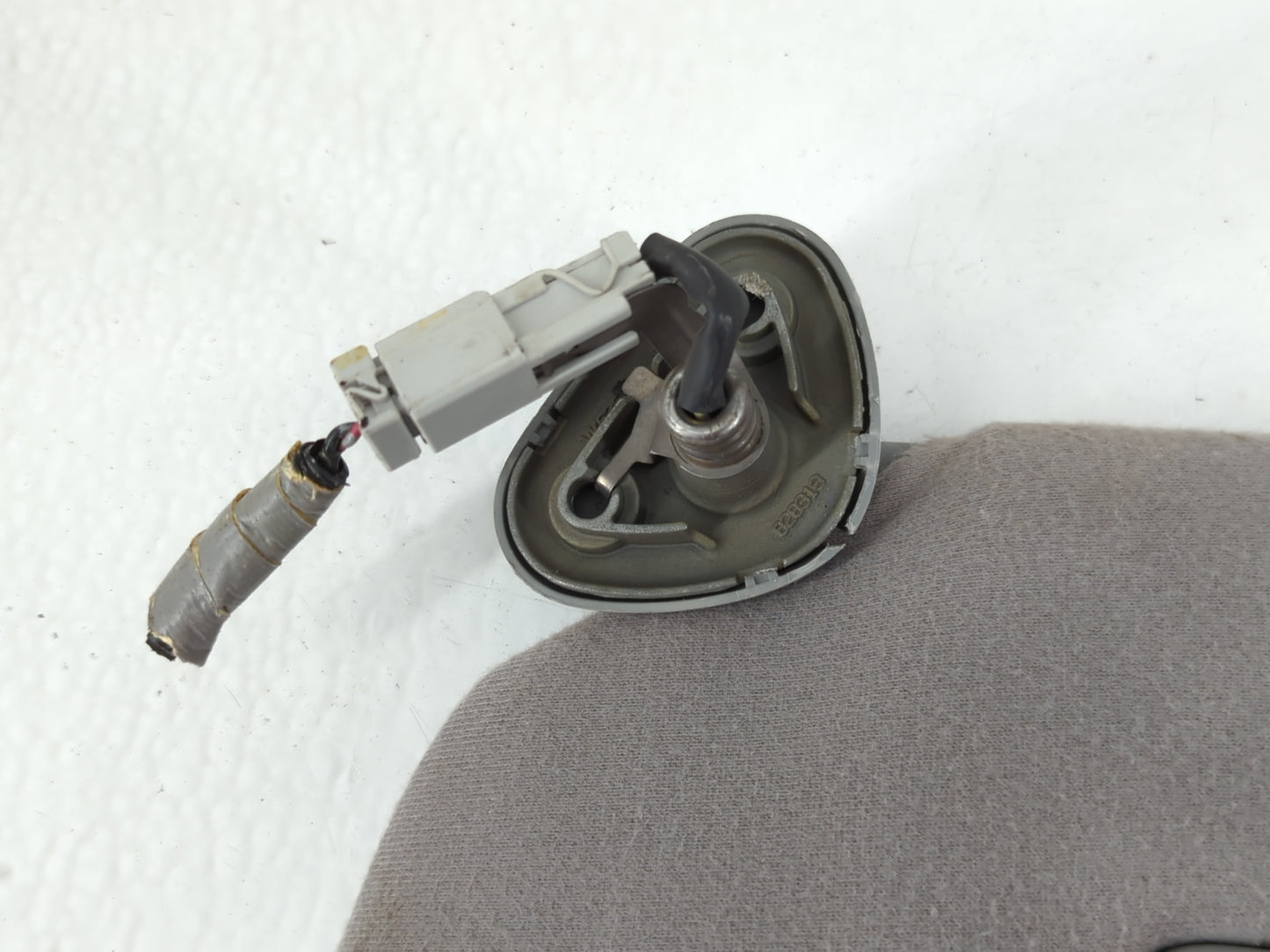 2003-2004 Honda Pilot Sun Visor Shade Replacement Driver Left Mirror Fits Fits 2003 2004 OEM Used Auto Parts - Oemusedautopa