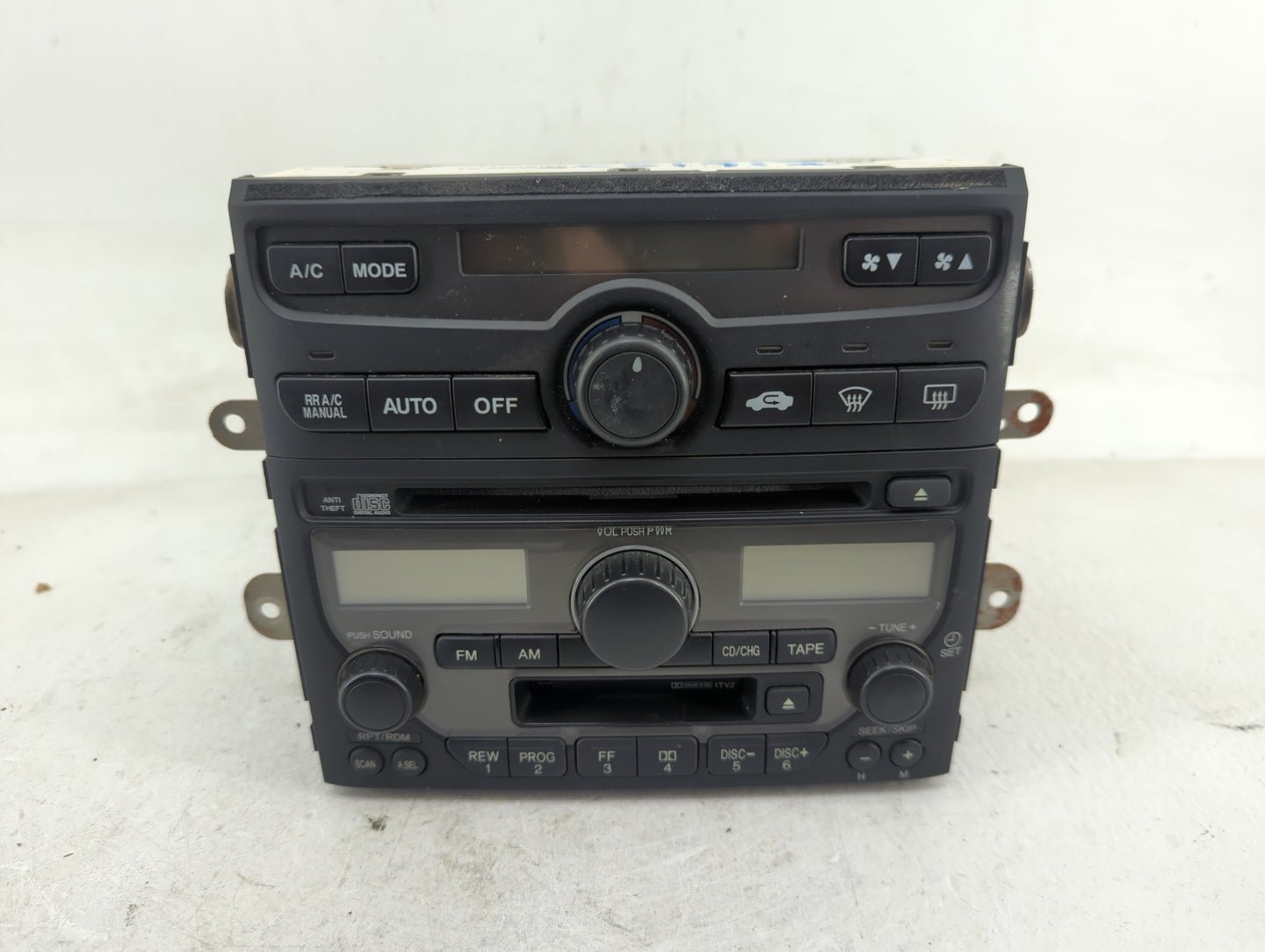2003-2005 Honda Pilot Radio AM FM Cd Player Receiver Replacement P/N:39100-S9V-A311 Fits Fits 2003 2004 2005 OEM Used Auto P