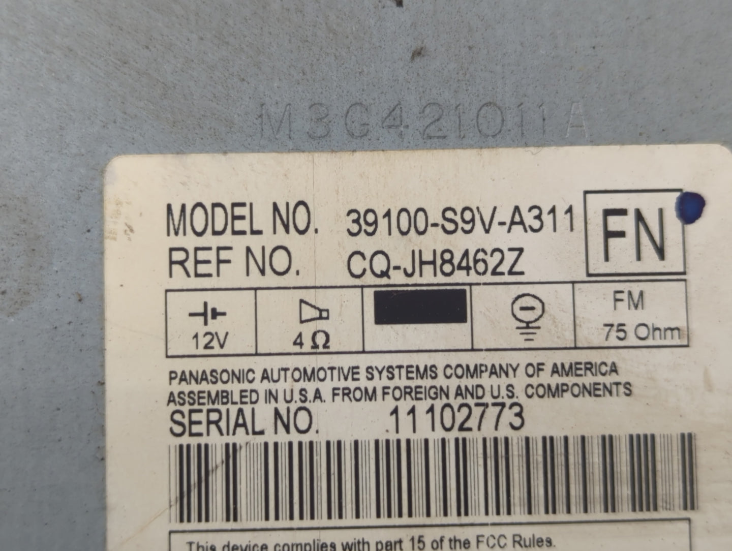 2003-2005 Honda Pilot Radio AM FM Cd Player Receiver Replacement P/N:39100-S9V-A311 Fits Fits 2003 2004 2005 OEM Used Auto P
