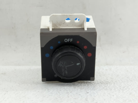 2003-2008 Honda Pilot Climate Control Module Temperature AC/Heater Replacement P/N:SVAA41 Fits Fits 2003 2004 2005 2006 2007