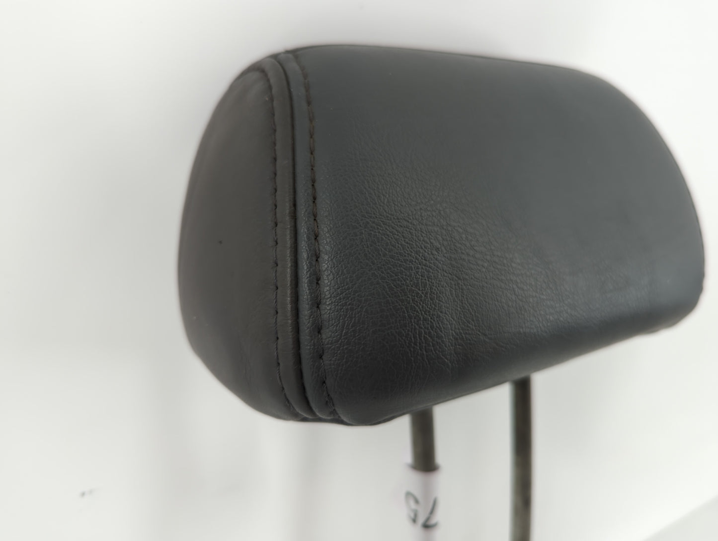 2003 Honda Pilot Headrest Head Rest Rear Center Seat Fits OEM Used Auto Parts - Oemusedautoparts1.com