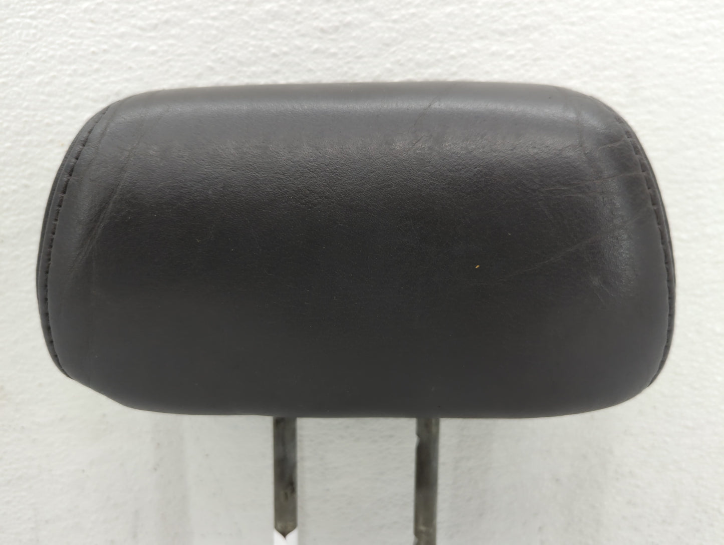 2003 Honda Pilot Headrest Head Rest Front Driver Passenger Seat Fits OEM Used Auto Parts - Oemusedautoparts1.com
