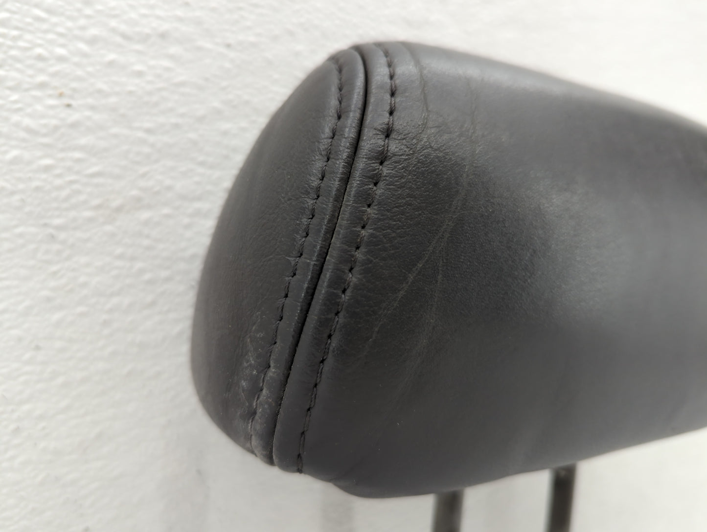 2003 Honda Pilot Headrest Head Rest Front Driver Passenger Seat Fits OEM Used Auto Parts - Oemusedautoparts1.com
