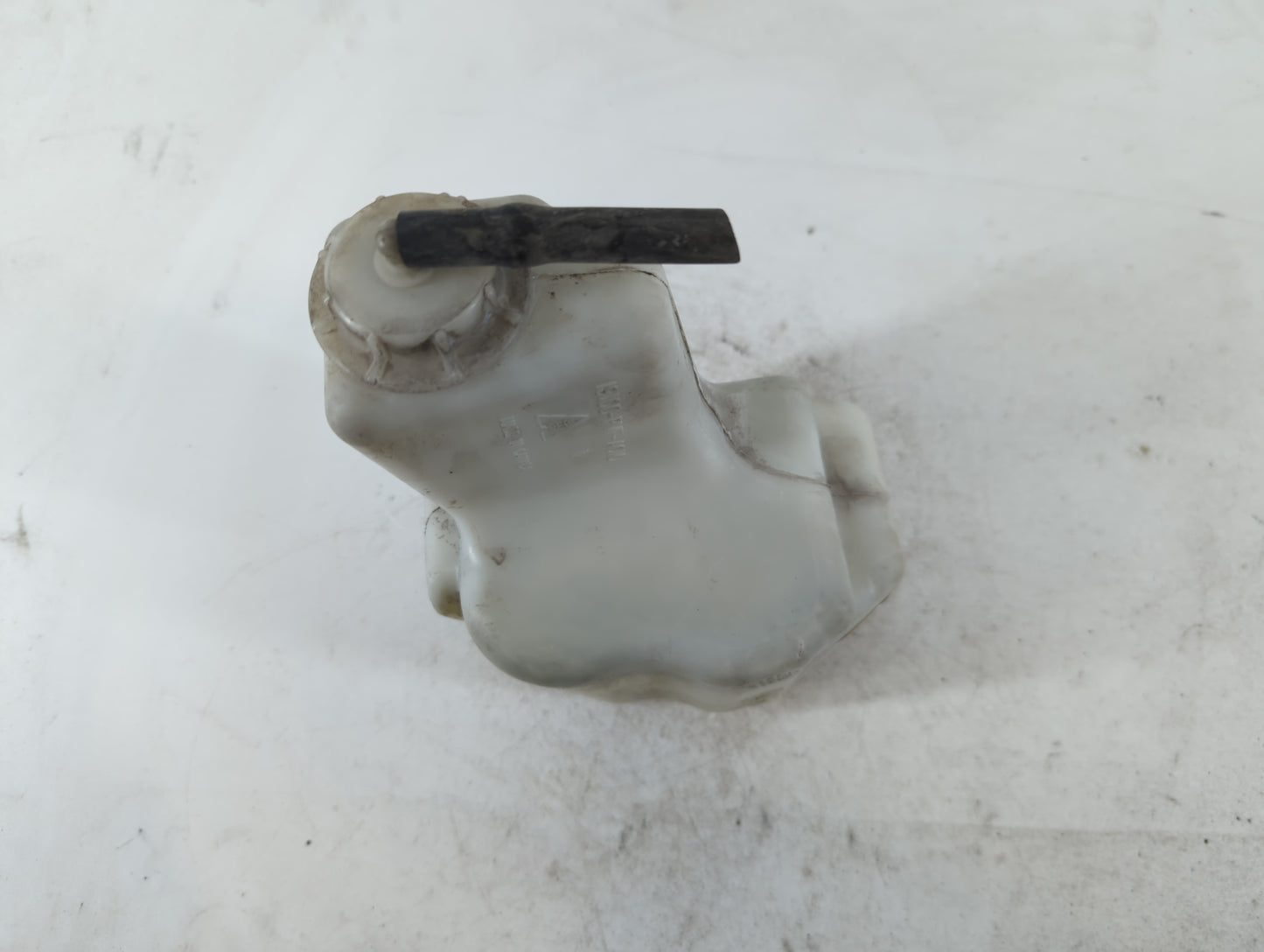 2003-2005 Honda Pilot Windshield Washer Fluid Reservoir Bottle Oem - Oemusedautoparts1.com