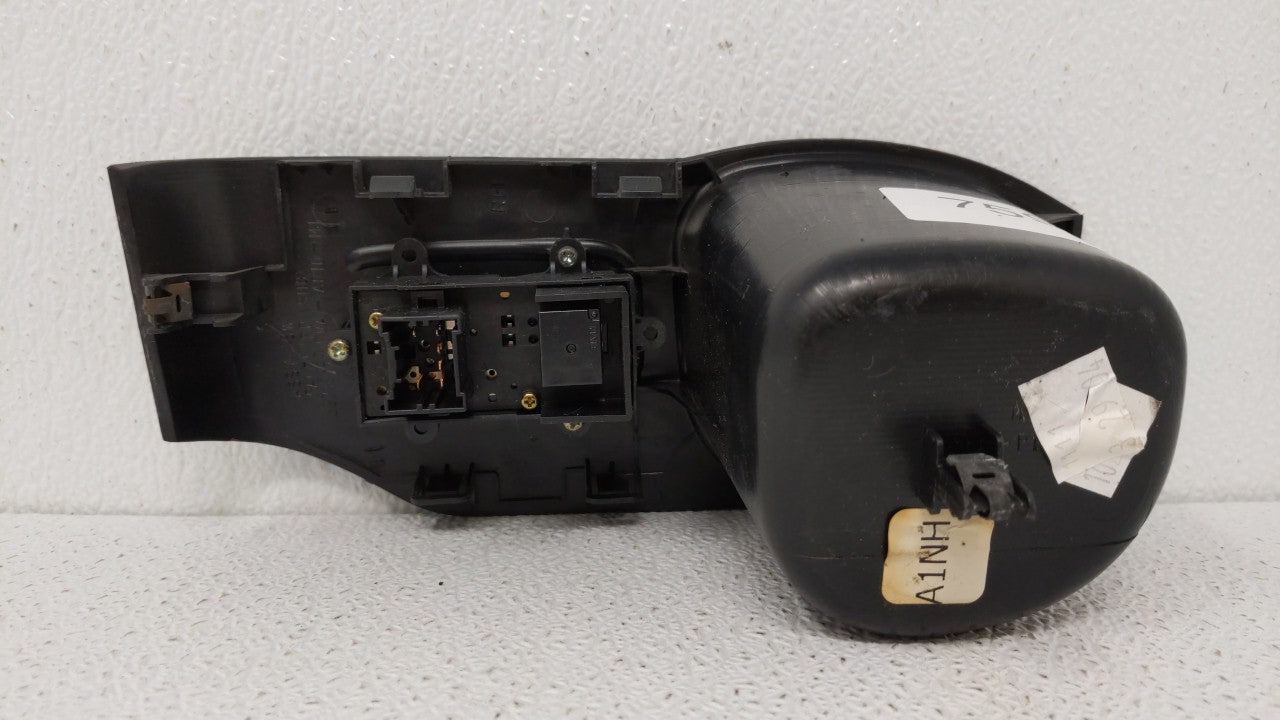 2003 Honda Pilot Passenger Right Power Window Switch 83710-s9va-a010-m1 - Oemusedautoparts1.com