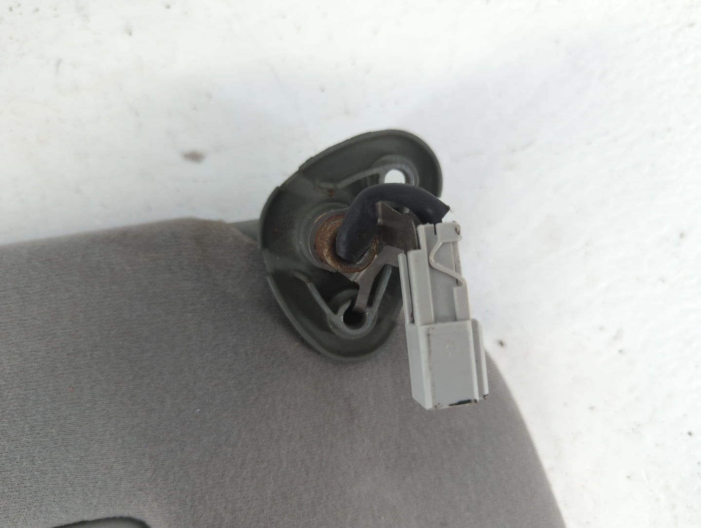 2003-2004 Honda Pilot Sun Visor Shade Replacement Passenger Right Mirror Fits Fits 2003 2004 OEM Used Auto Parts - Oemusedau