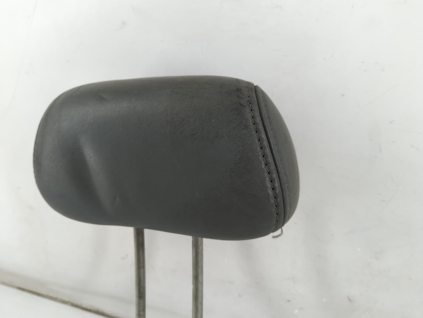 2003 Honda Pilot Headrest Head Rest Rear Seat Fits OEM Used Auto Parts - Oemusedautoparts1.com