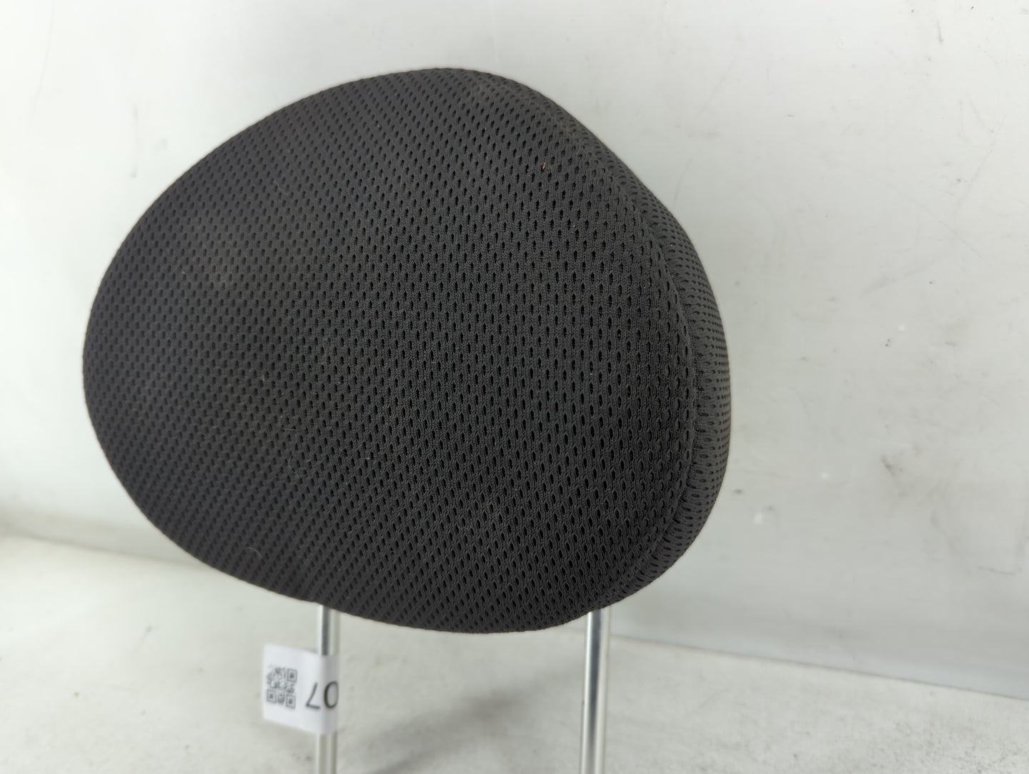 2003 Honda Pilot Headrest Head Rest Rear Center Seat Fits OEM Used Auto Parts - Oemusedautoparts1.com
