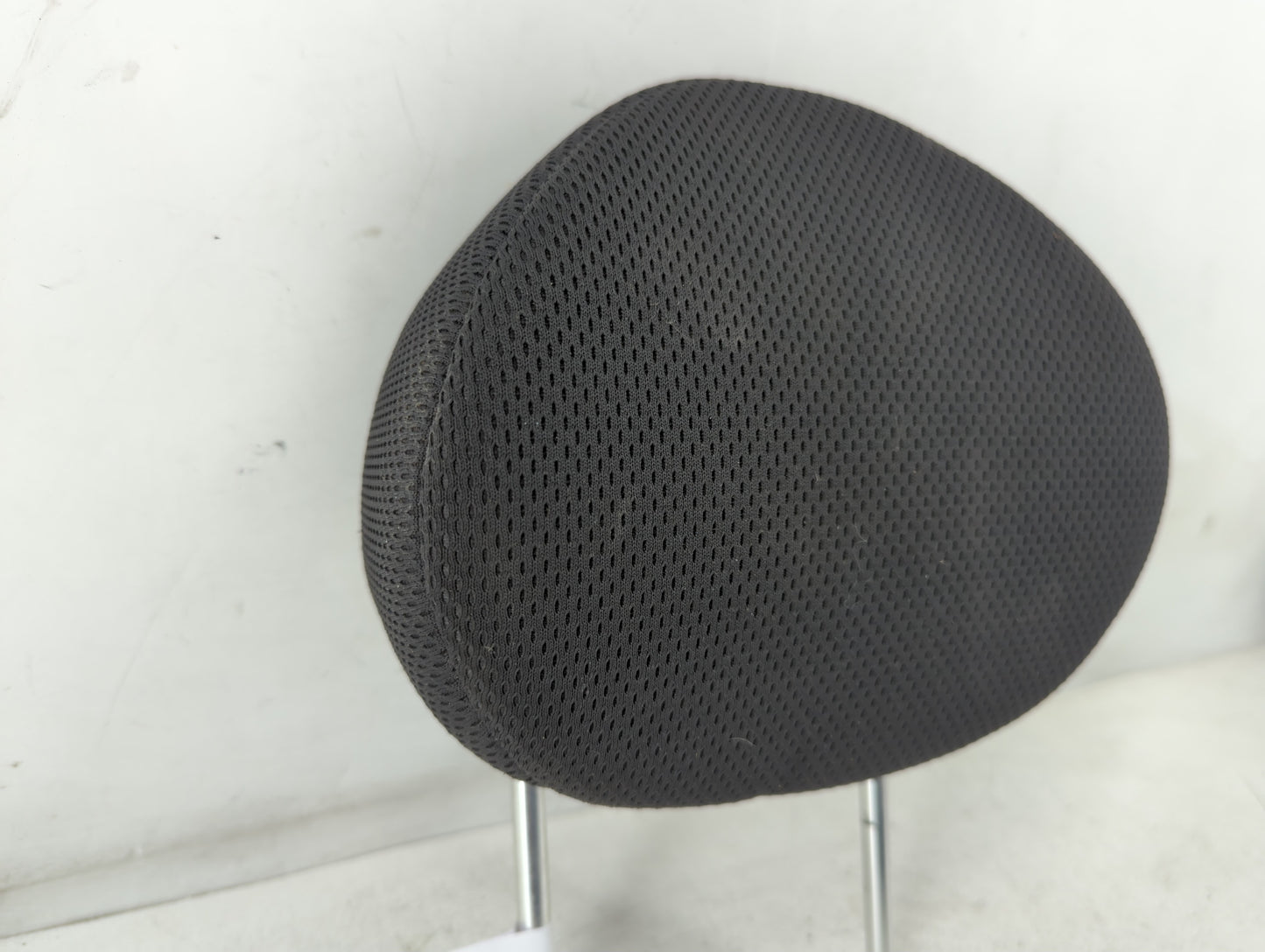 2003 Honda Pilot Headrest Head Rest Rear Center Seat Fits OEM Used Auto Parts - Oemusedautoparts1.com