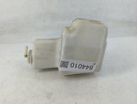 2003-2005 Honda Pilot Radiator Coolant Overflow Expansion Tank Bottle 844010 - Oemusedautoparts1.com
