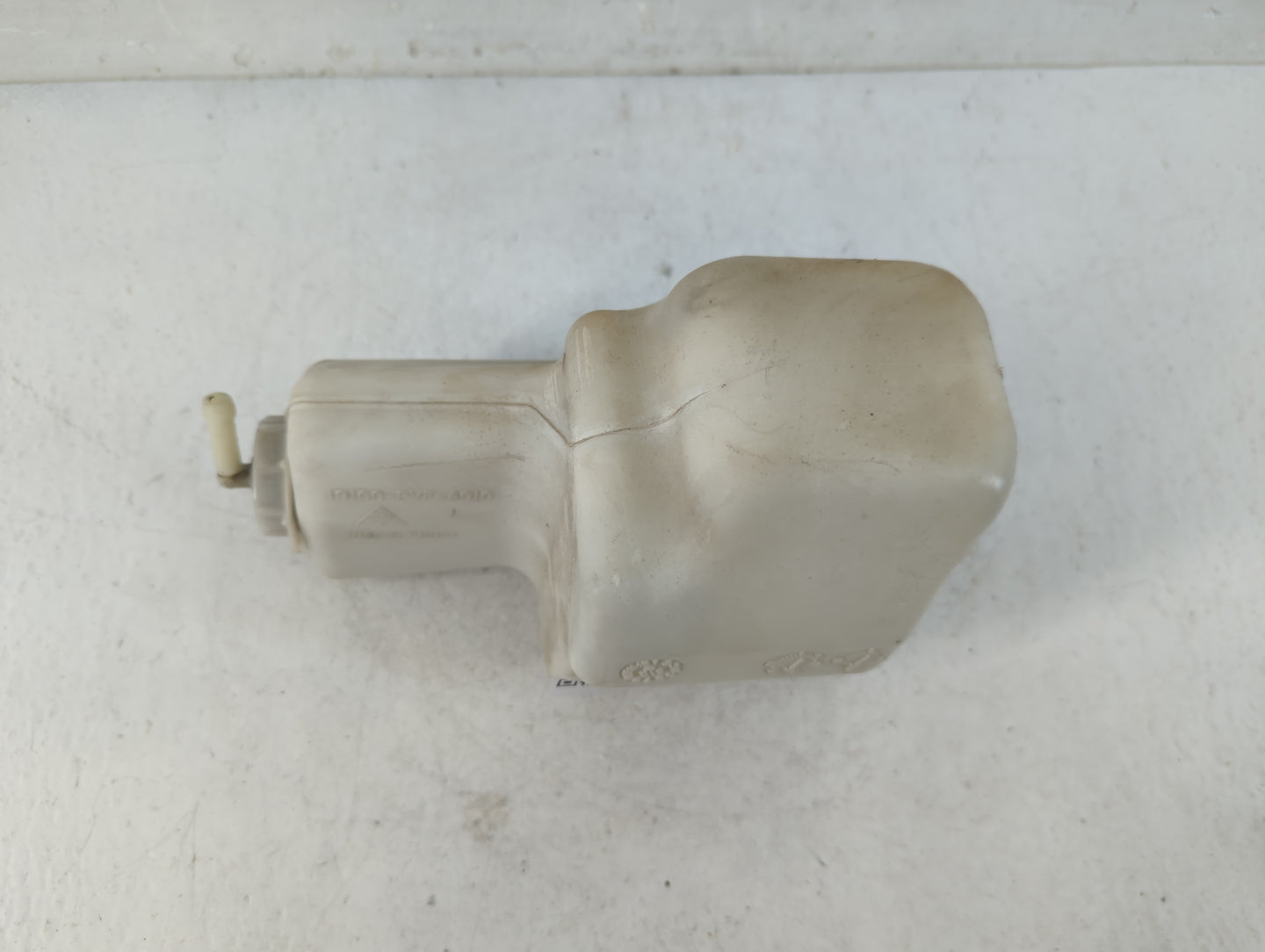 2003-2005 Honda Pilot Radiator Coolant Overflow Expansion Tank Bottle 844010 - Oemusedautoparts1.com