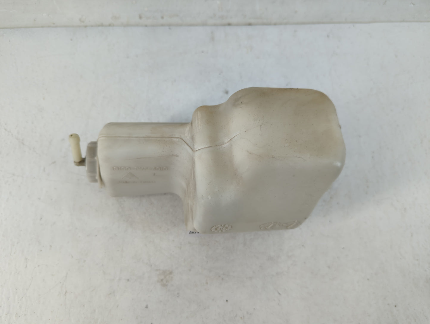2003-2005 Honda Pilot Radiator Coolant Overflow Expansion Tank Bottle 844010 - Oemusedautoparts1.com