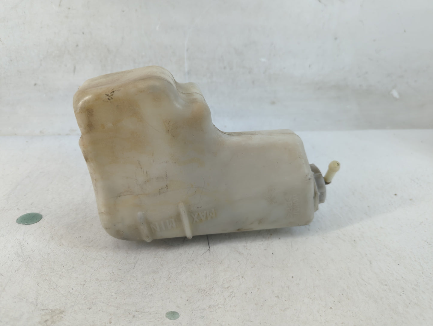 2003-2005 Honda Pilot Radiator Coolant Overflow Expansion Tank Bottle 844010 - Oemusedautoparts1.com