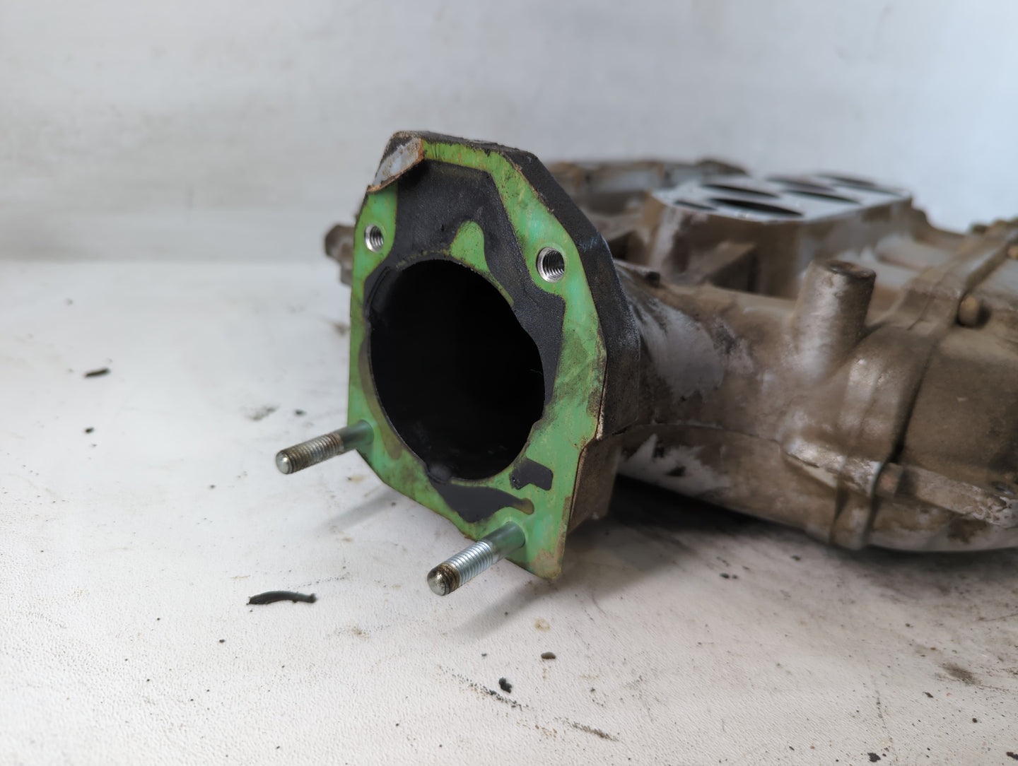 2003 Honda Pilot Driver Left Cylinder Head Valve Cover Fits OEM Used Auto Parts - Oemusedautoparts1.com