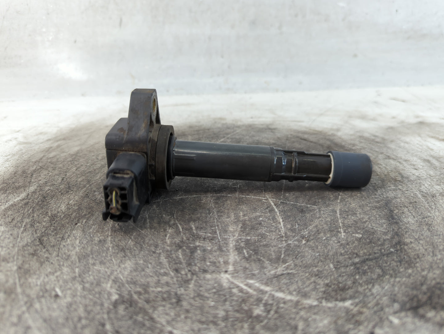 2003-2005 Honda Pilot Ignition Coil Igniter Pack - Oemusedautoparts1.com