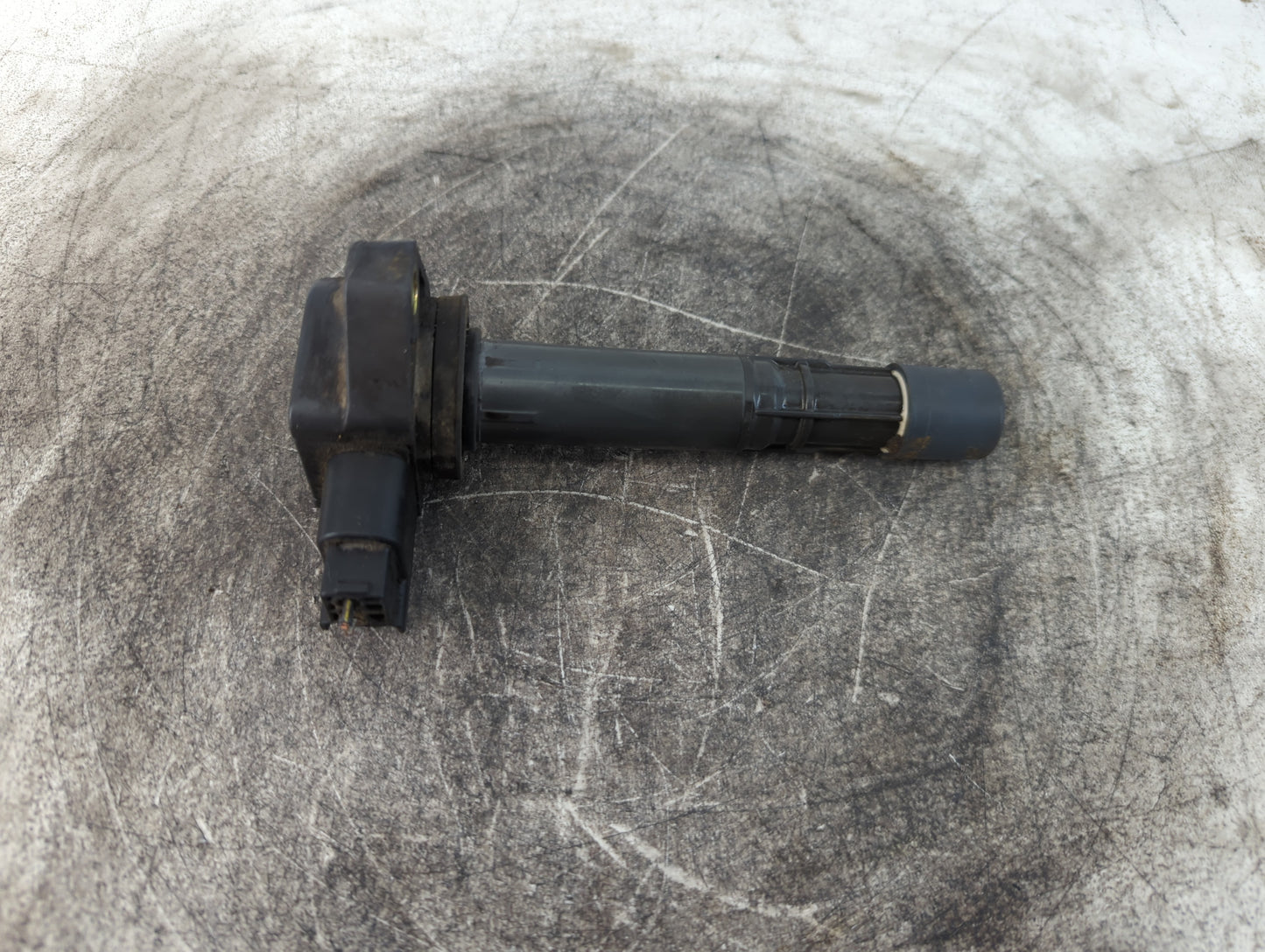 2003-2005 Honda Pilot Ignition Coil Igniter Pack - Oemusedautoparts1.com