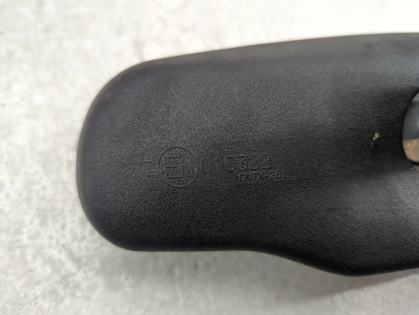 2003 Hummer H2 Interior Rear View Mirror Replacement OEM Fits OEM Used Auto Parts - Oemusedautoparts1.com