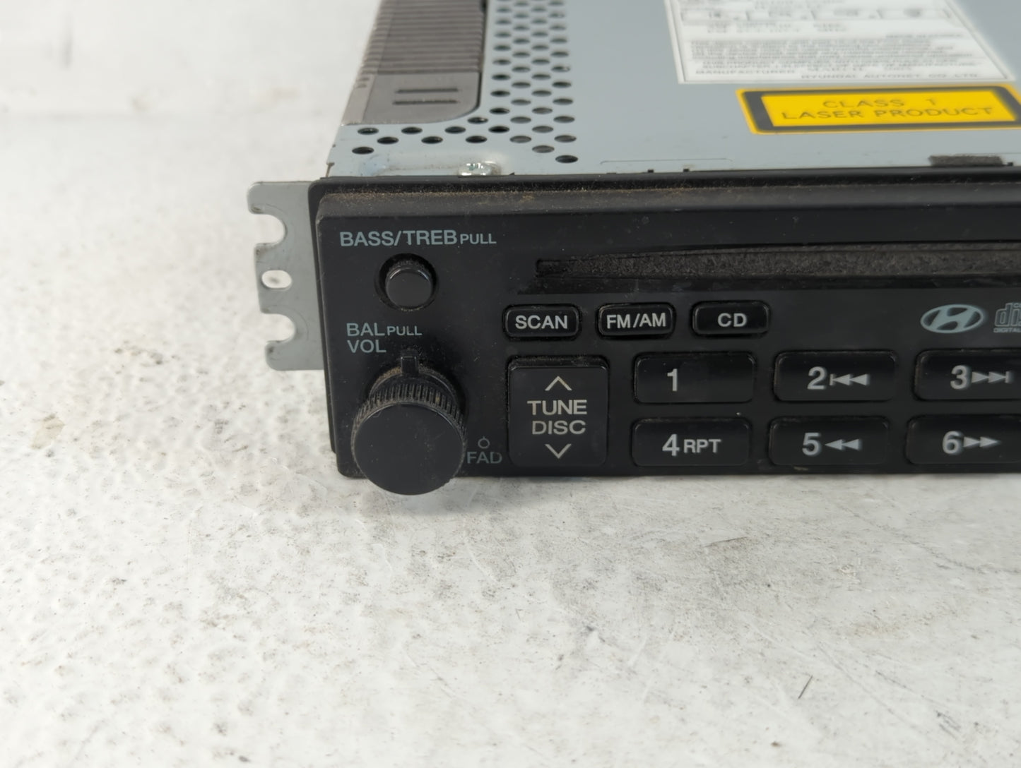 2003-2006 Hyundai Accent Radio AM FM Cd Player Receiver Replacement P/N:96160-25308 Fits Fits 2003 2004 2005 2006 OEM Used A