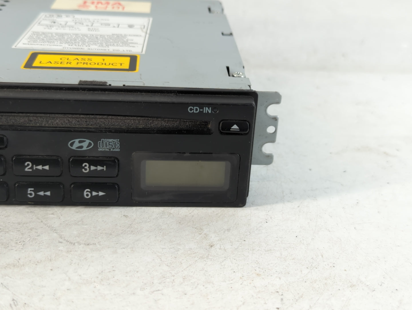 2003-2006 Hyundai Accent Radio AM FM Cd Player Receiver Replacement P/N:96160-25308 Fits Fits 2003 2004 2005 2006 OEM Used A