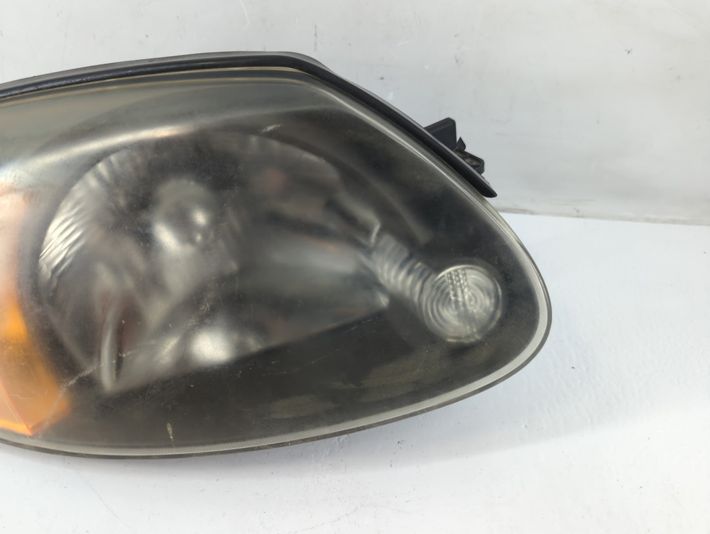2003-2006 Hyundai Accent Driver Left Oem Head Light Headlight Lamp - Oemusedautoparts1.com