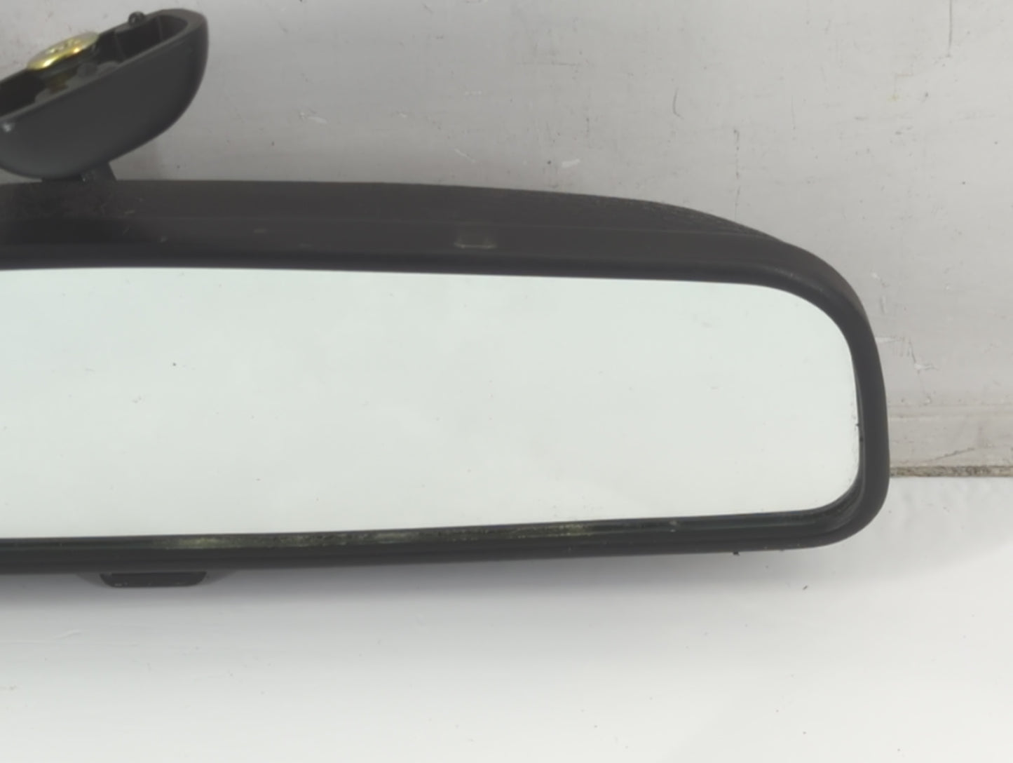 2000-2004 Hyundai Accent Interior Rear View Mirror Replacement OEM P/N:E402806 Fits OEM Used Auto Parts - Oemusedautoparts1.