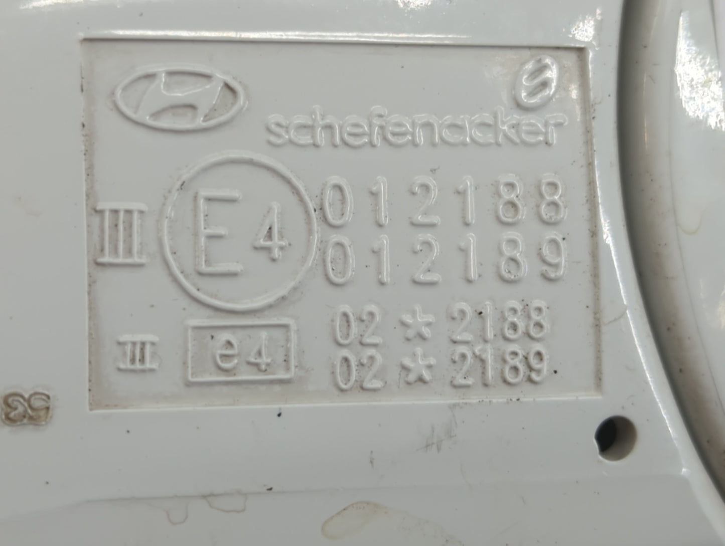 2002-2006 Hyundai Accent Passenger Side View Mirror - Right Door Mirror OEM Used - Oemusedautoparts1.com