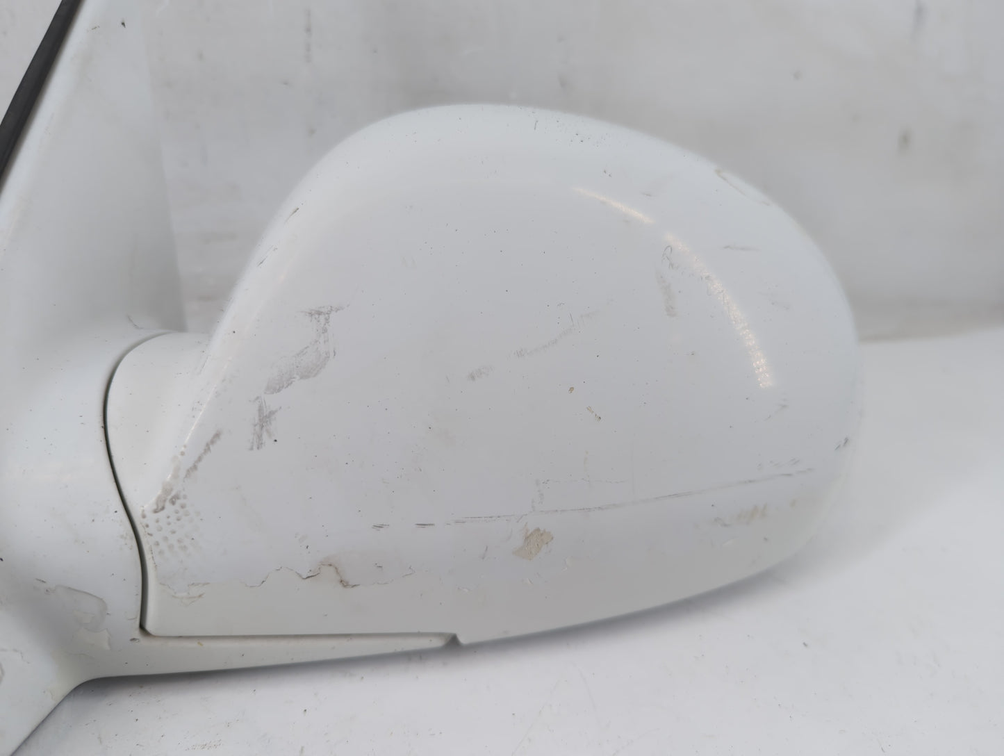 2002-2006 Hyundai Accent Driver Side View Mirror - Left Door Mirror OEM Used - Oemusedautoparts1.com
