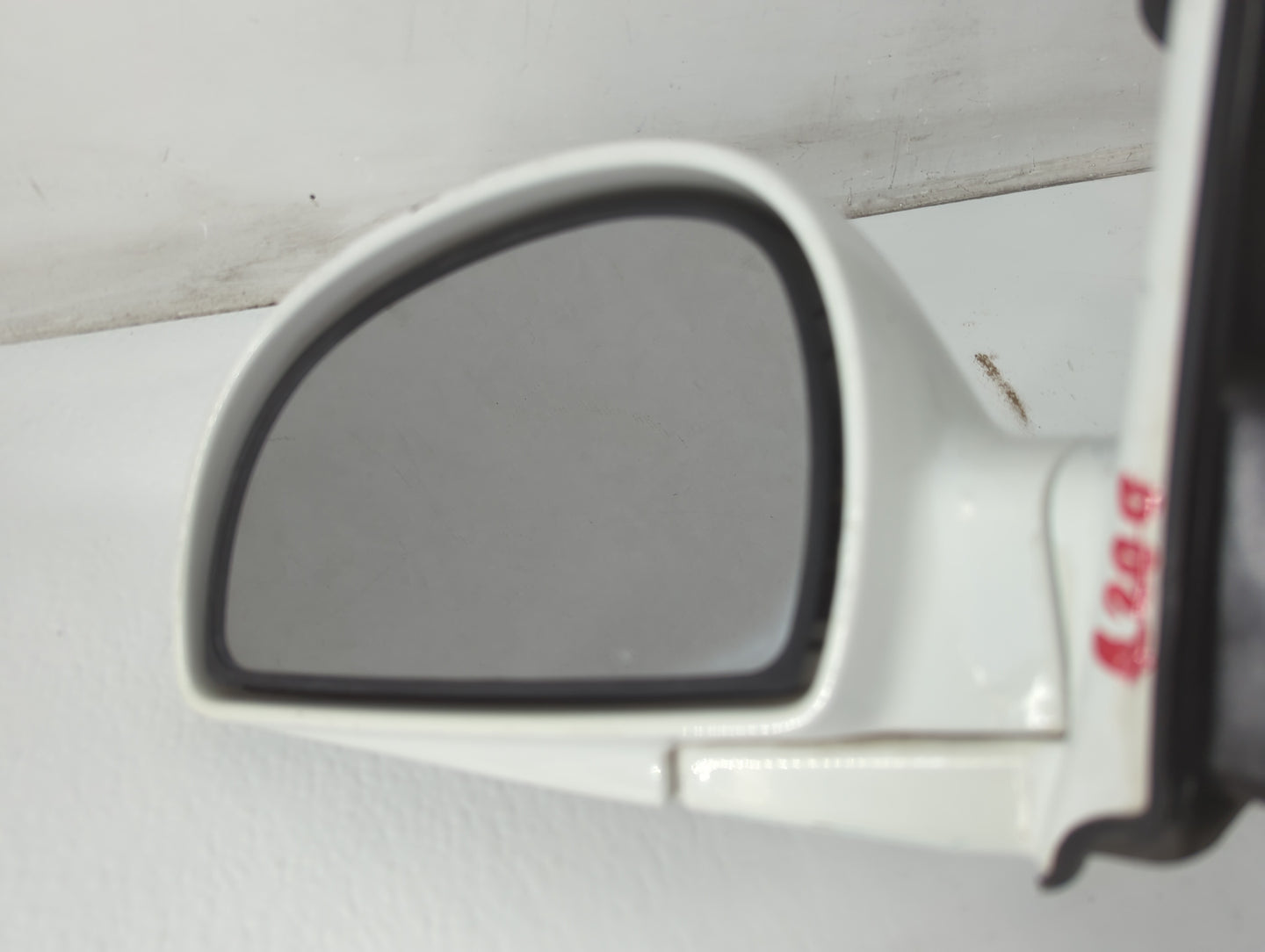 2002-2006 Hyundai Accent Driver Side View Mirror - Left Door Mirror OEM Used - Oemusedautoparts1.com