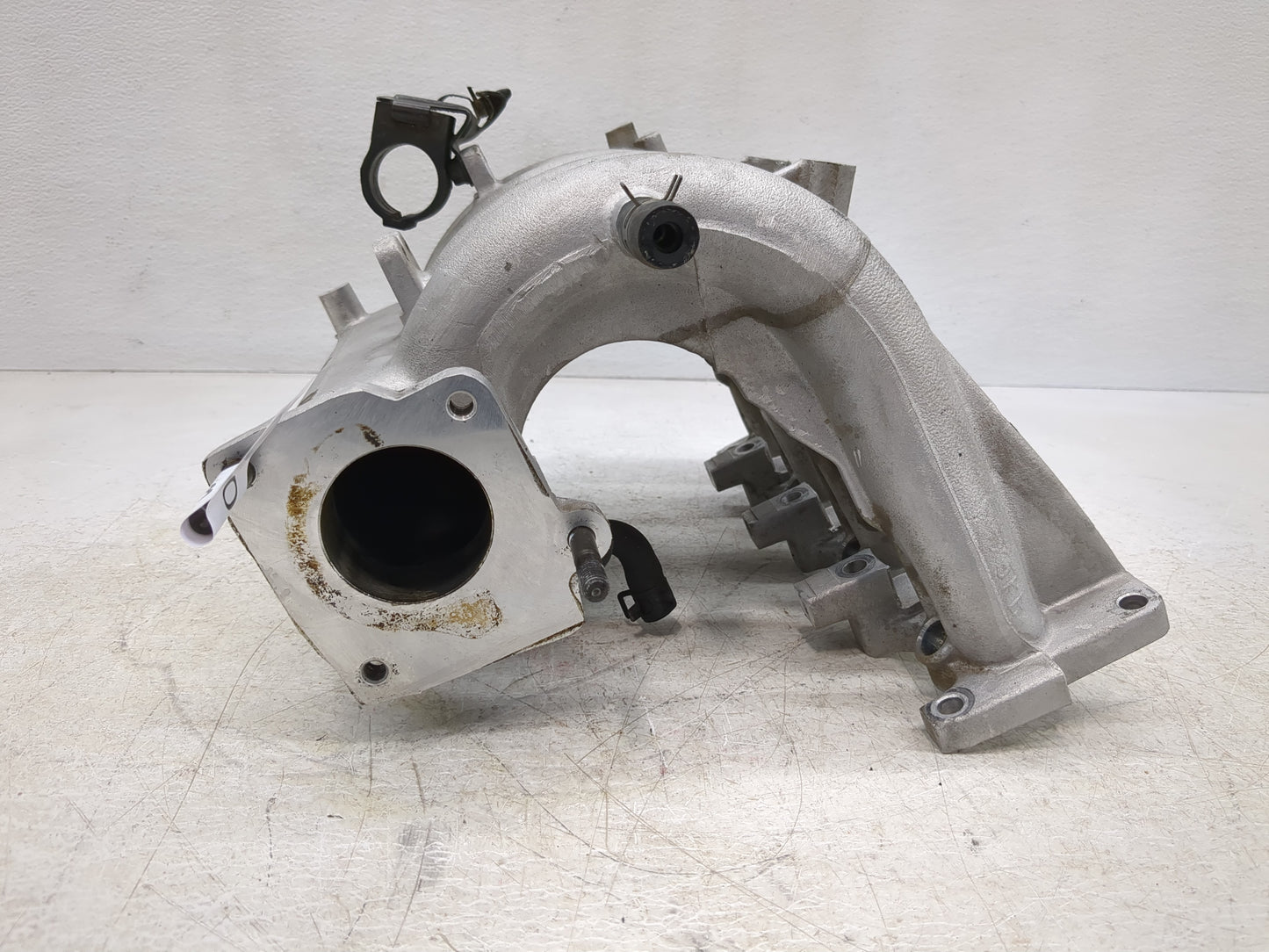 2003 Hyundai Accent Air Intake Manifold P/N:39300 22600 Fits OEM Used Auto Parts - Oemusedautoparts1.com