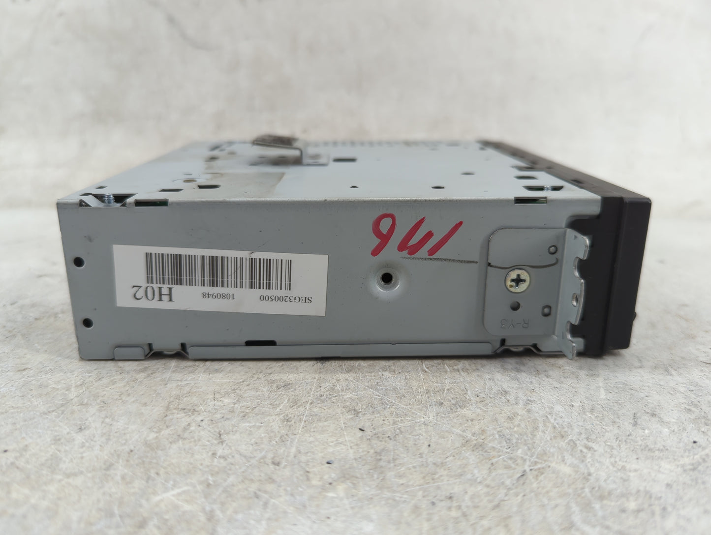 2003-2006 Hyundai Accent Radio AM FM Cd Player Receiver Replacement Fits Fits 2003 2004 2005 2006 OEM Used Auto Parts - Oemu