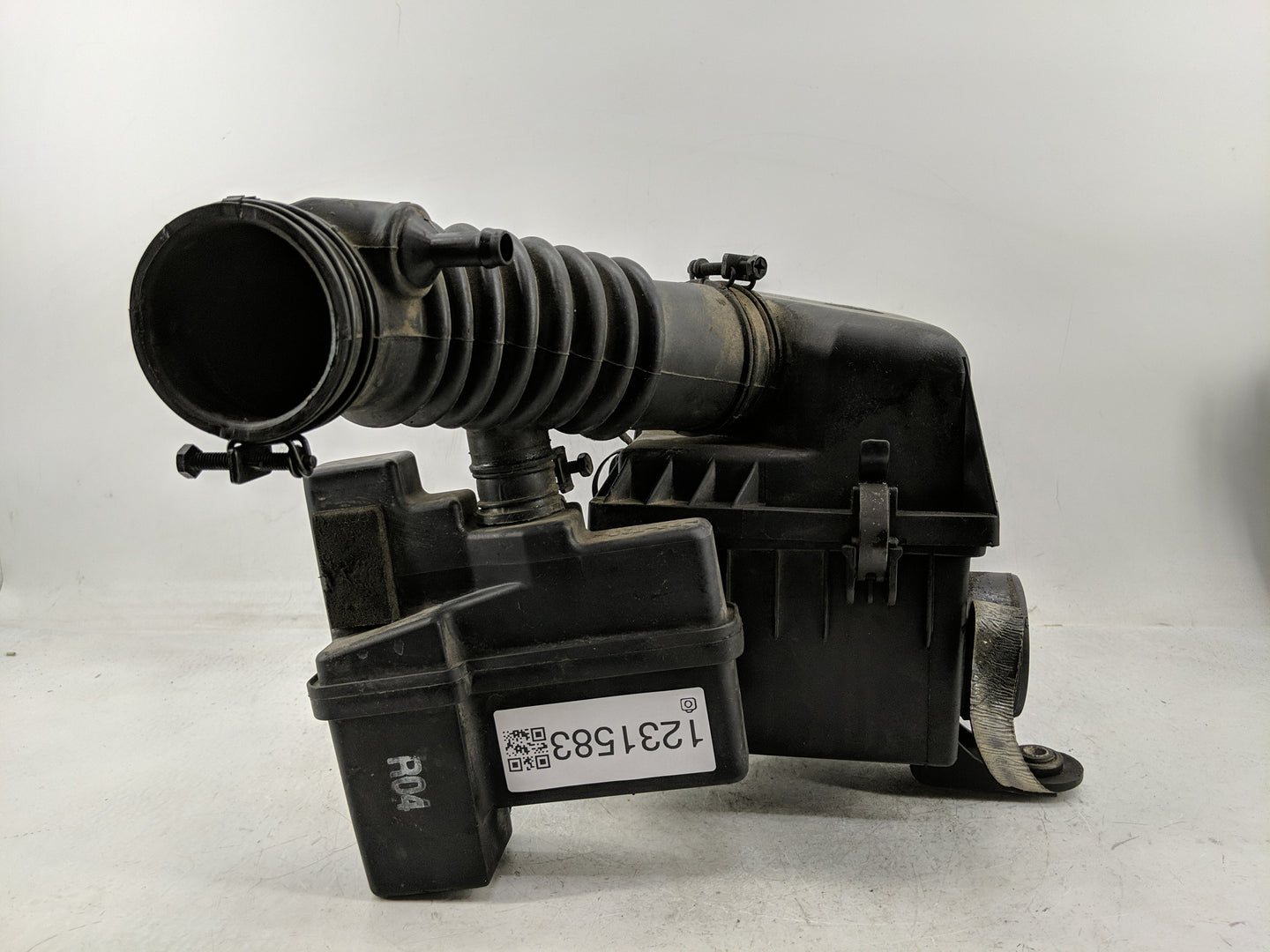 2001-2006 Hyundai Accent Air Cleaner Intake-duct Hose Tube - Oemusedautoparts1.com