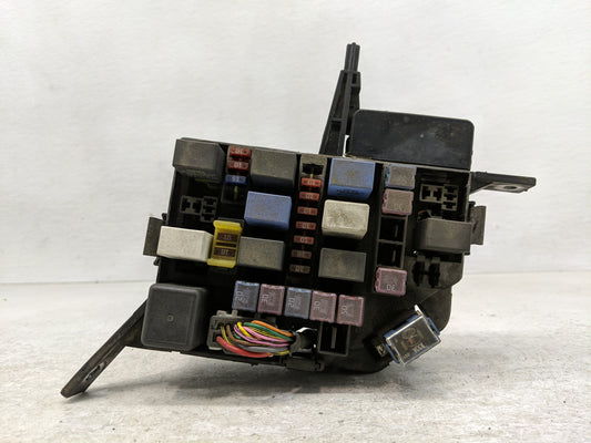 2000-2006 Hyundai Accent Fusebox Fuse Box Panel Relay Module P/N:91200 25671 Fits Fits 2000 2001 2002 2003 2004 2005 2006 OEM Used Auto Parts