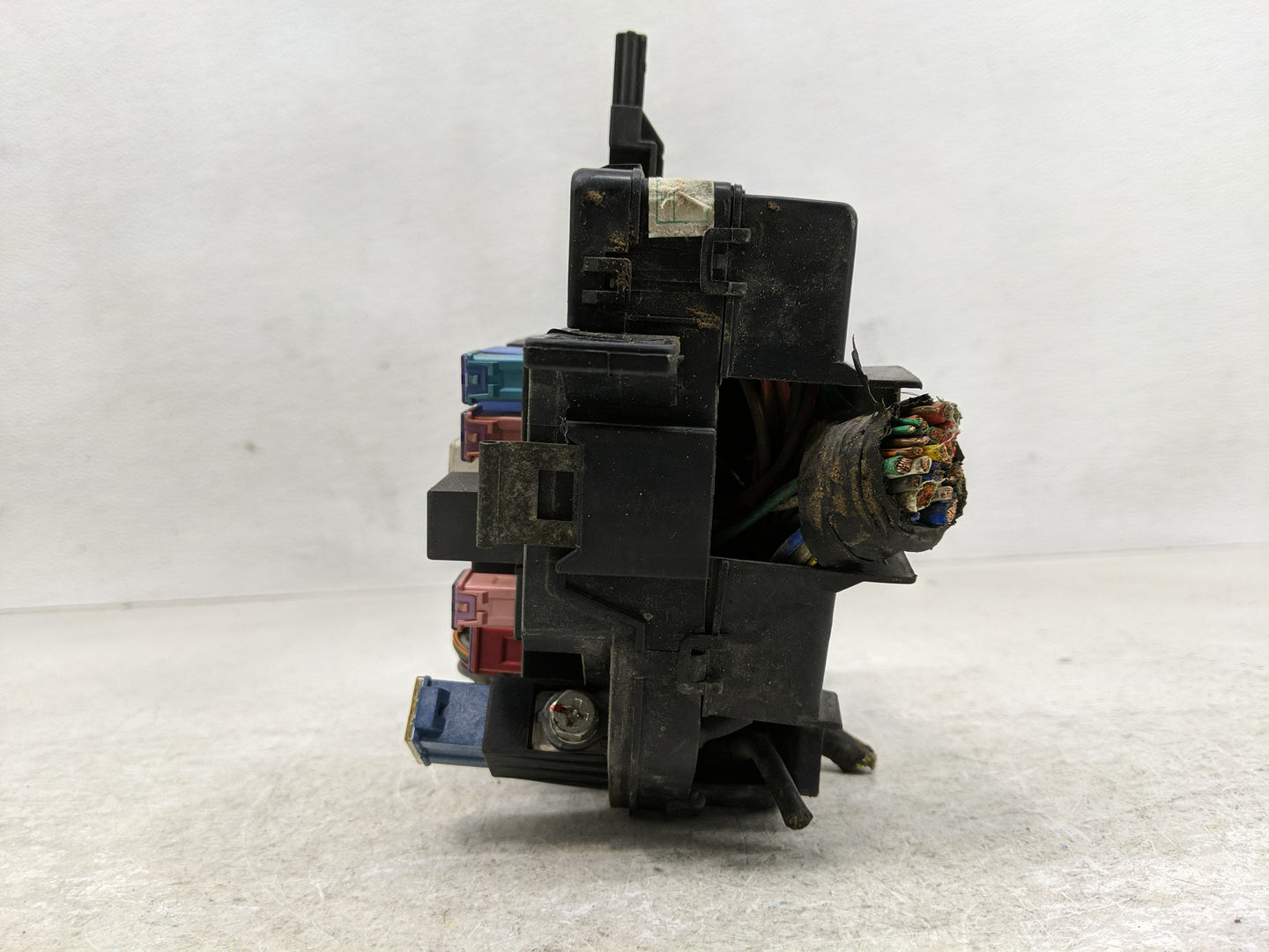 2000-2006 Hyundai Accent Fusebox Fuse Box Panel Relay Module P/N:91200 25671 Fits Fits 2000 2001 2002 2003 2004 2005 2006 OE